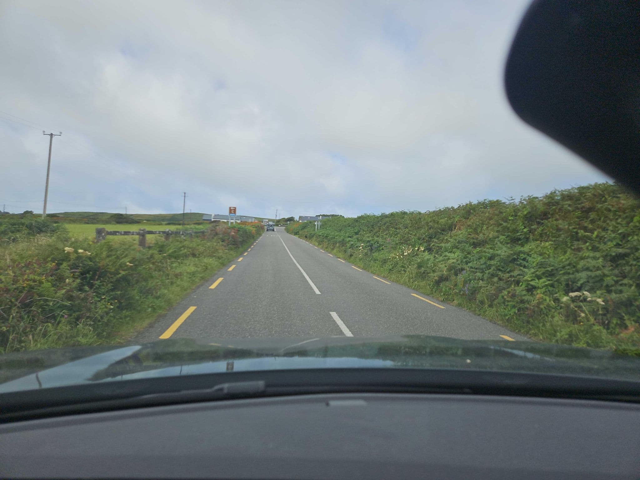 Street view near Carraigh Liath B&B, Cahersiveen — © toho (CC BY-SA · Mapillary)