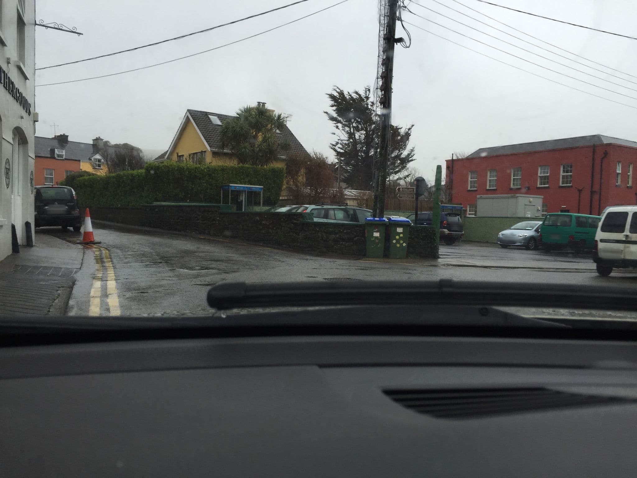 Street view near First cottage by the sea b&b, Dingle — © mackerski (CC BY-SA · Mapillary)