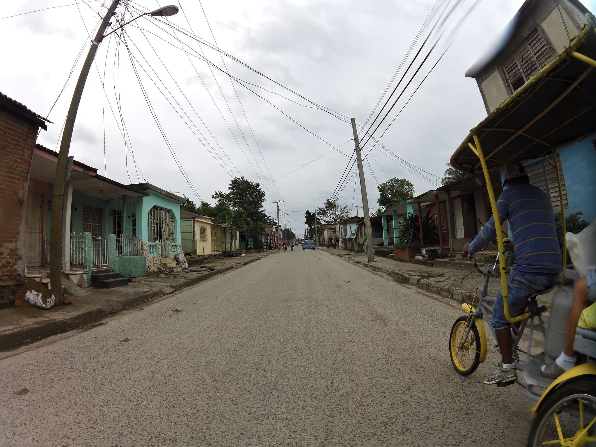 Street view near tia, Las Tunas — © mronewheeldrive (CC BY-SA · Mapillary)