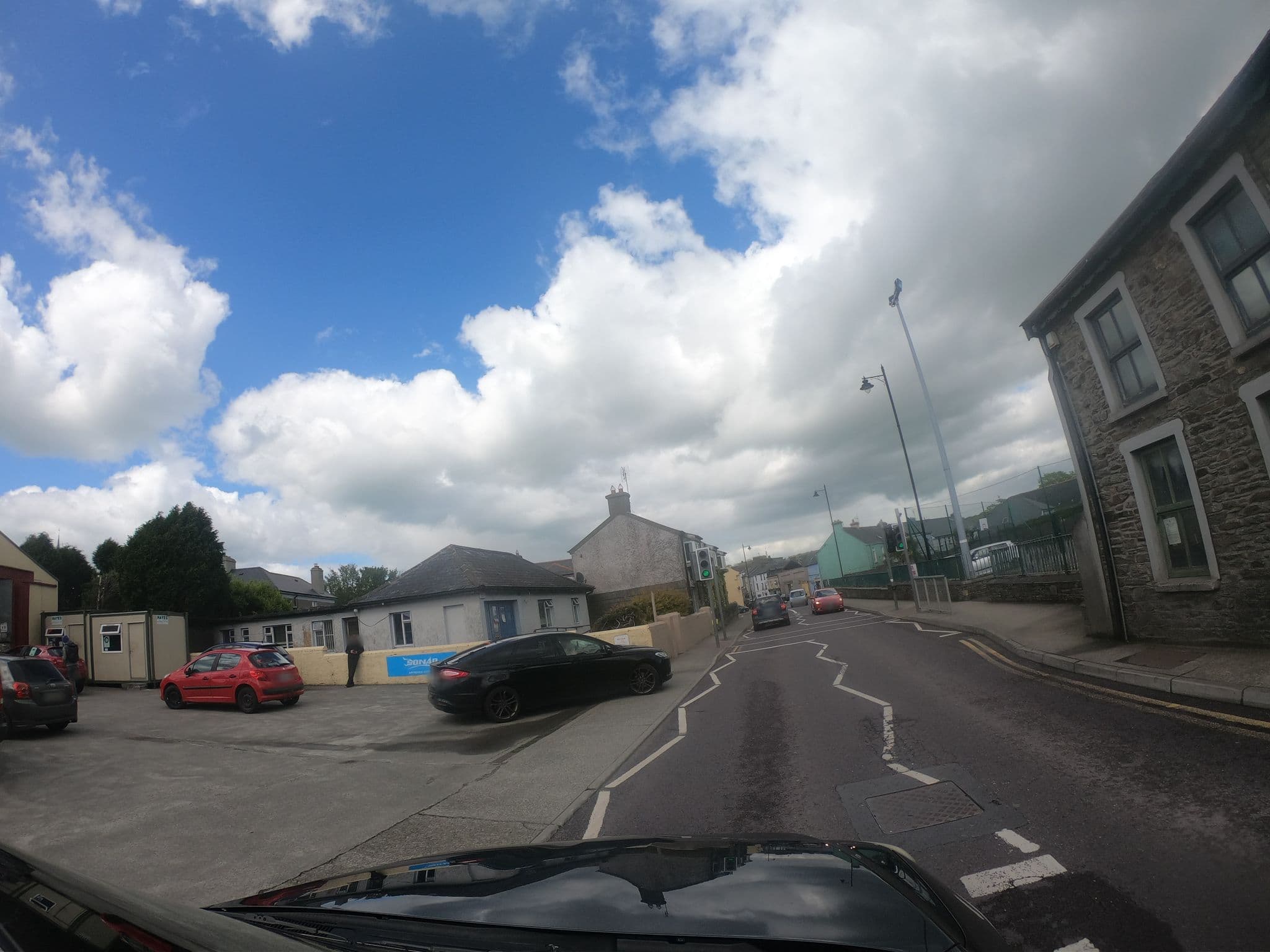 Street view near Macliam lodge, Clonakilty — © debigc (CC BY-SA · Mapillary)