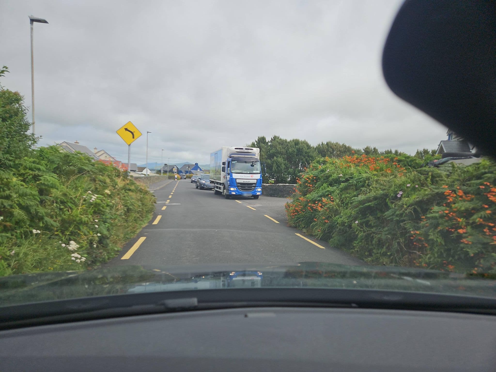 Street view near Ocean View Holiday Homes, Cahersiveen — © toho (CC BY-SA · Mapillary)