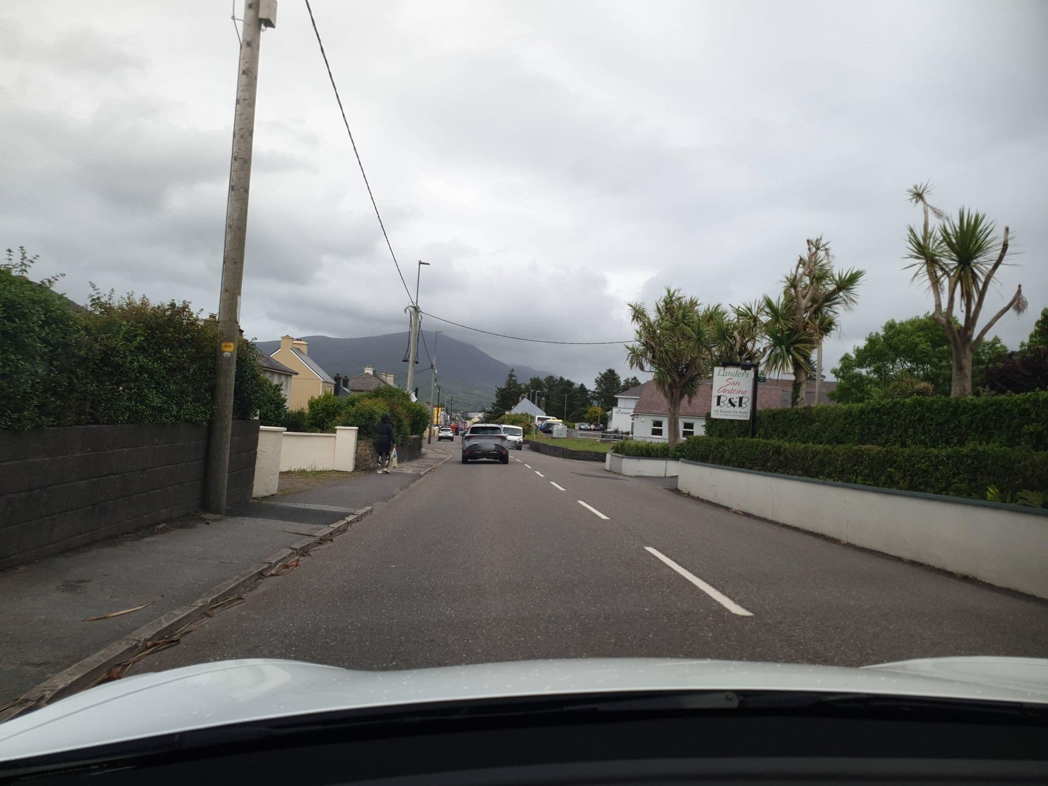 Street view near San Antoine B & B, Cahersiveen — © yannakis (CC BY-SA · Mapillary)