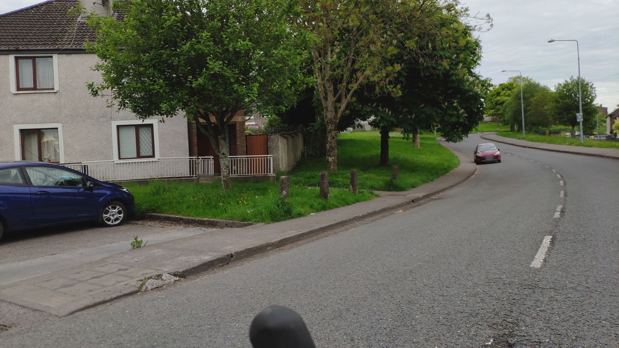 Street view near Sin É, Cork — © florentch (CC BY-SA · Mapillary)