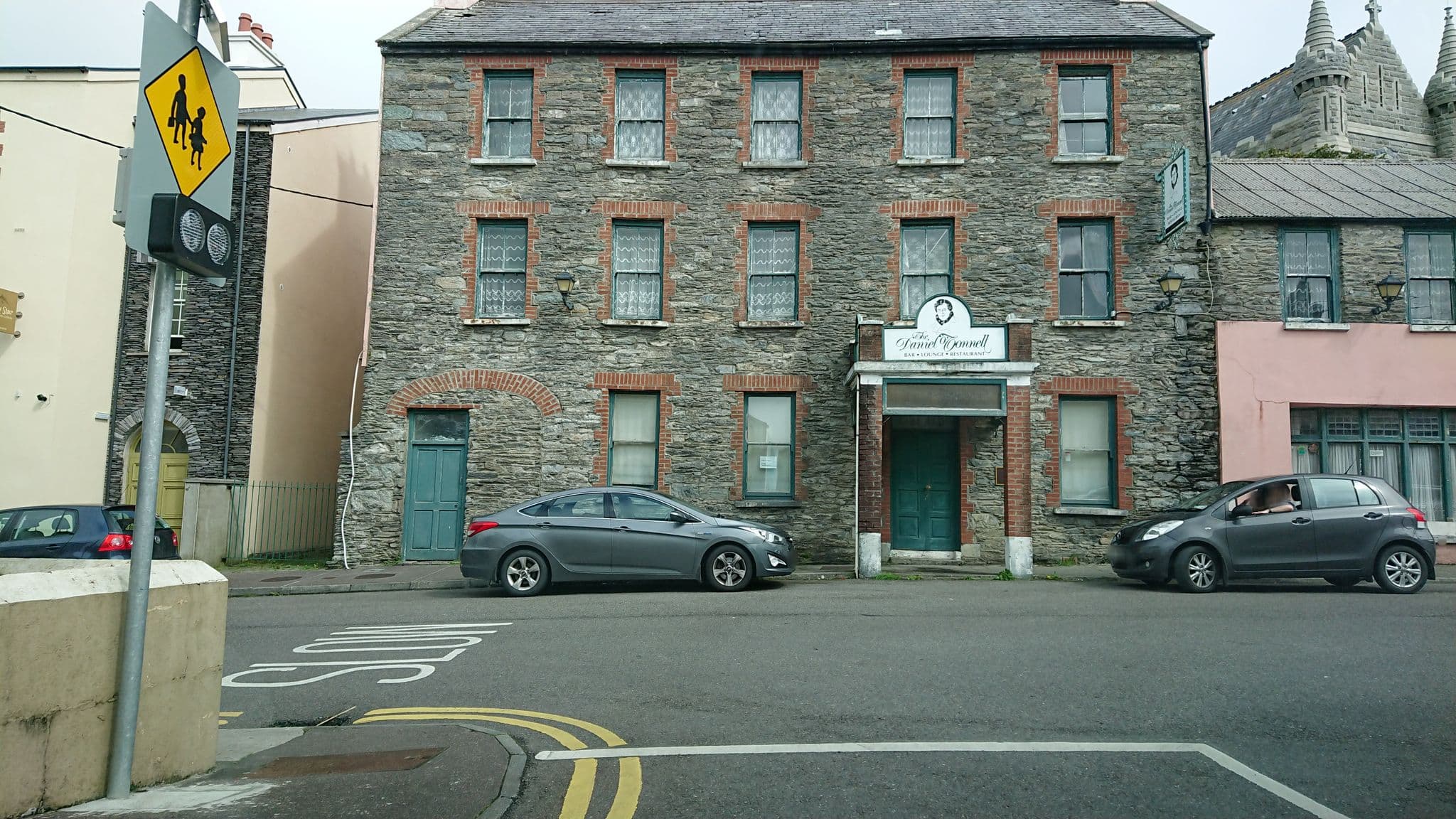 Street view near Skellig Star Hotel, Cahersiveen — © dave683 (CC BY-SA · Mapillary)