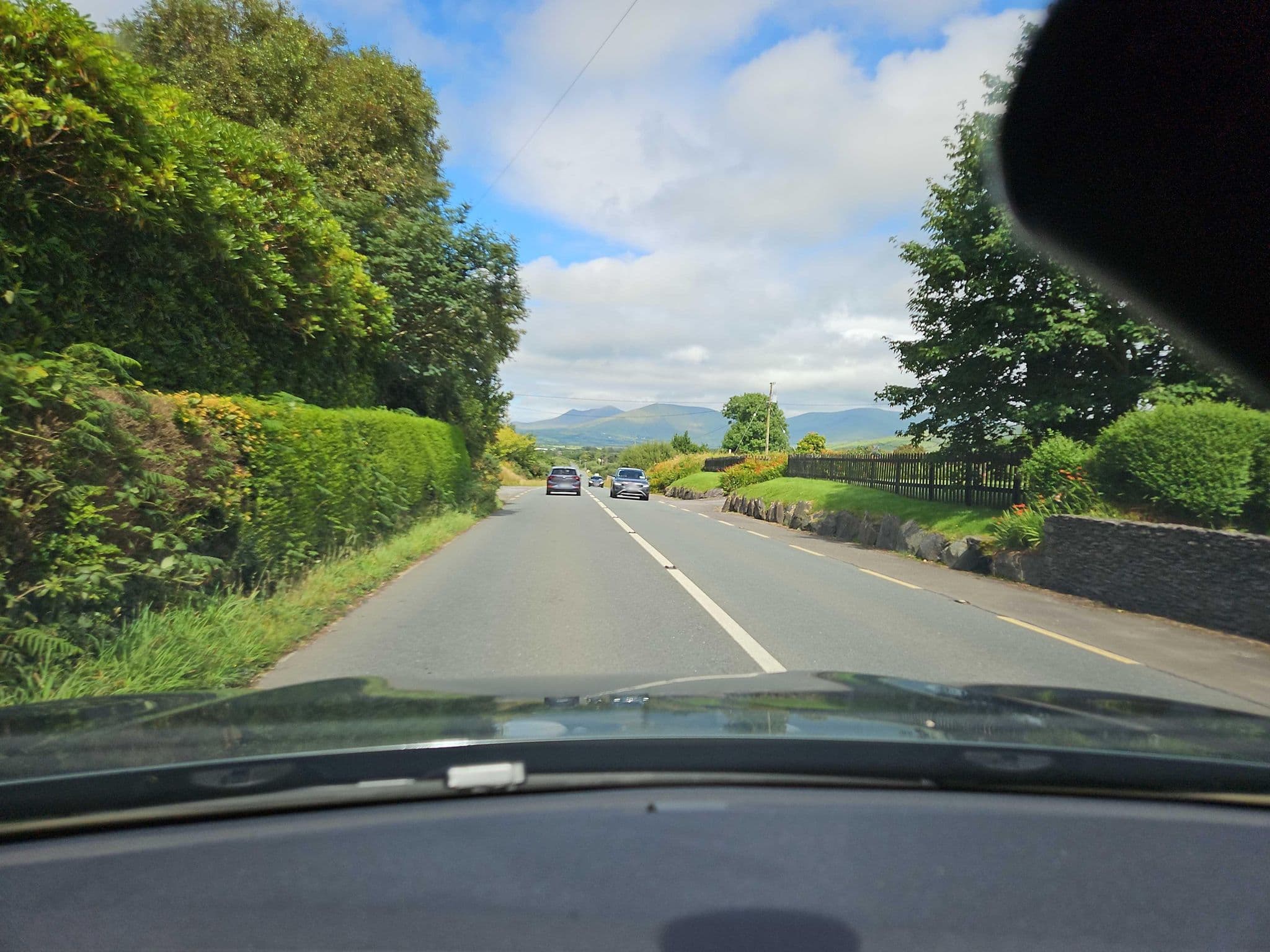 Street view near Cahisiveen Guest House, Cahersiveen — © toho (CC BY-SA · Mapillary)