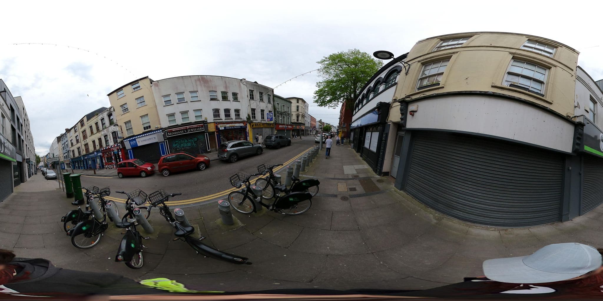 Street view near Coleman Court, Cork — © annekaro (CC BY-SA · Mapillary)