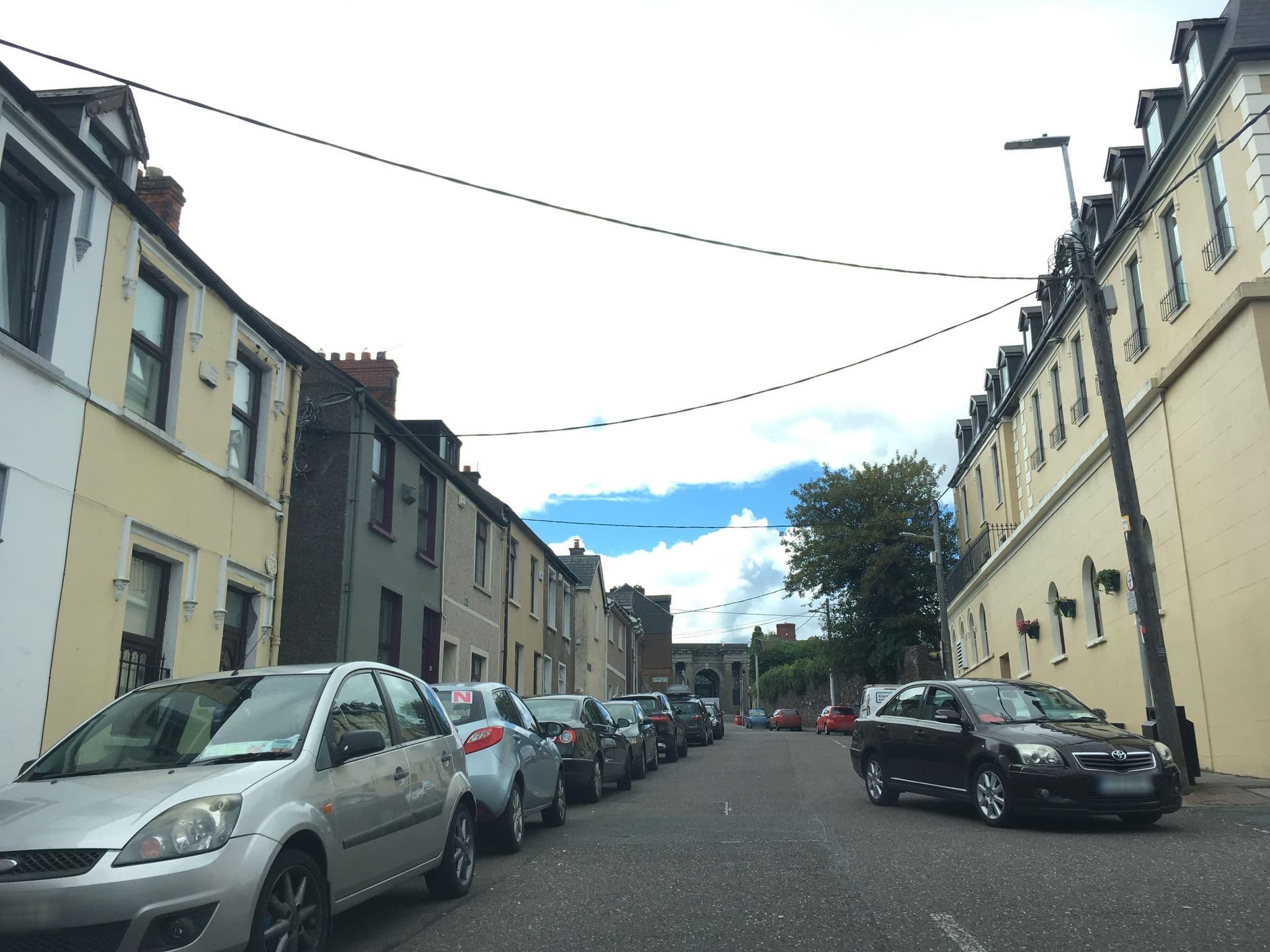 Street view near Maldron Hotel, Cork — © southglos (CC BY-SA · Mapillary)