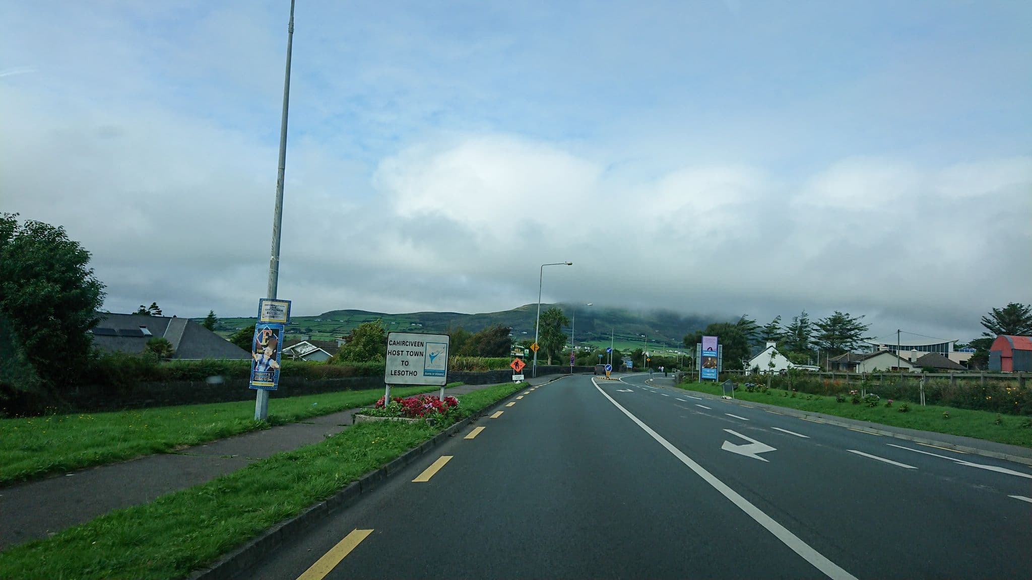 Street view near Cul Draiochta B & B, Cahersiveen — © dave683 (CC BY-SA · Mapillary)