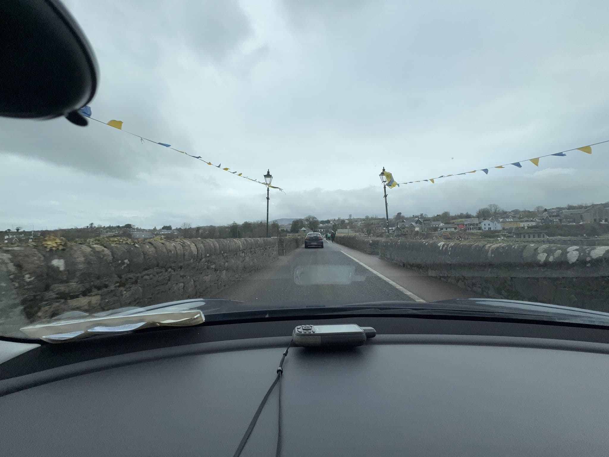 Street view near AnnaCarriga Estate, Killaloe — © mackerski (CC BY-SA · Mapillary)
