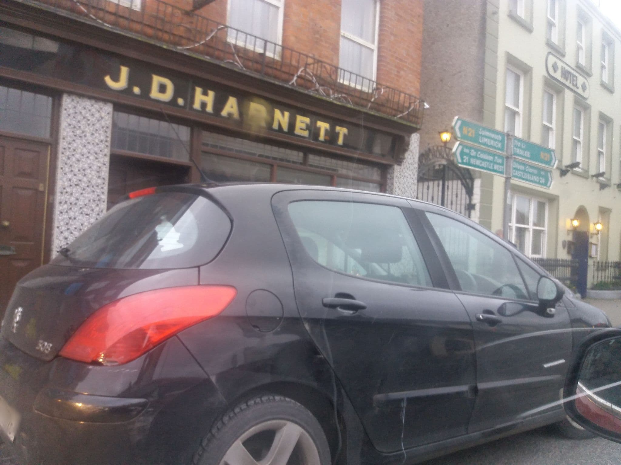 Street view near Leens Hotel, Abbeyfeale — © tshedy (CC BY-SA · Mapillary)