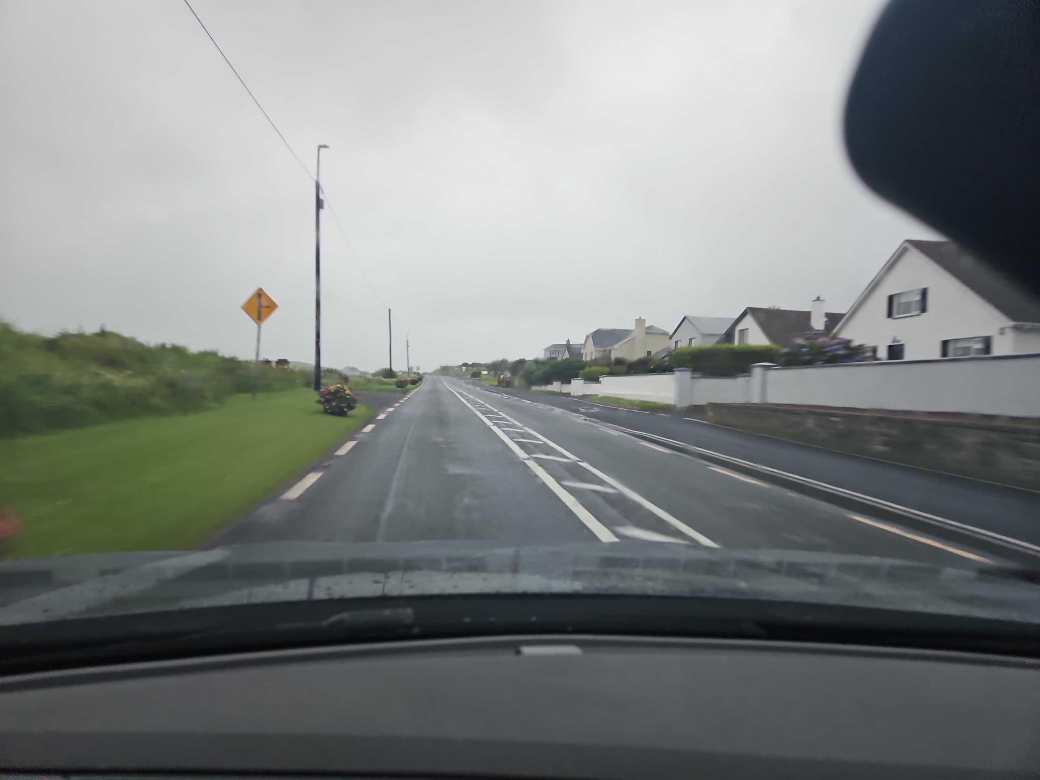 Street view near Slattery Riverdale House, Ennistimon — © toho (CC BY-SA · Mapillary)