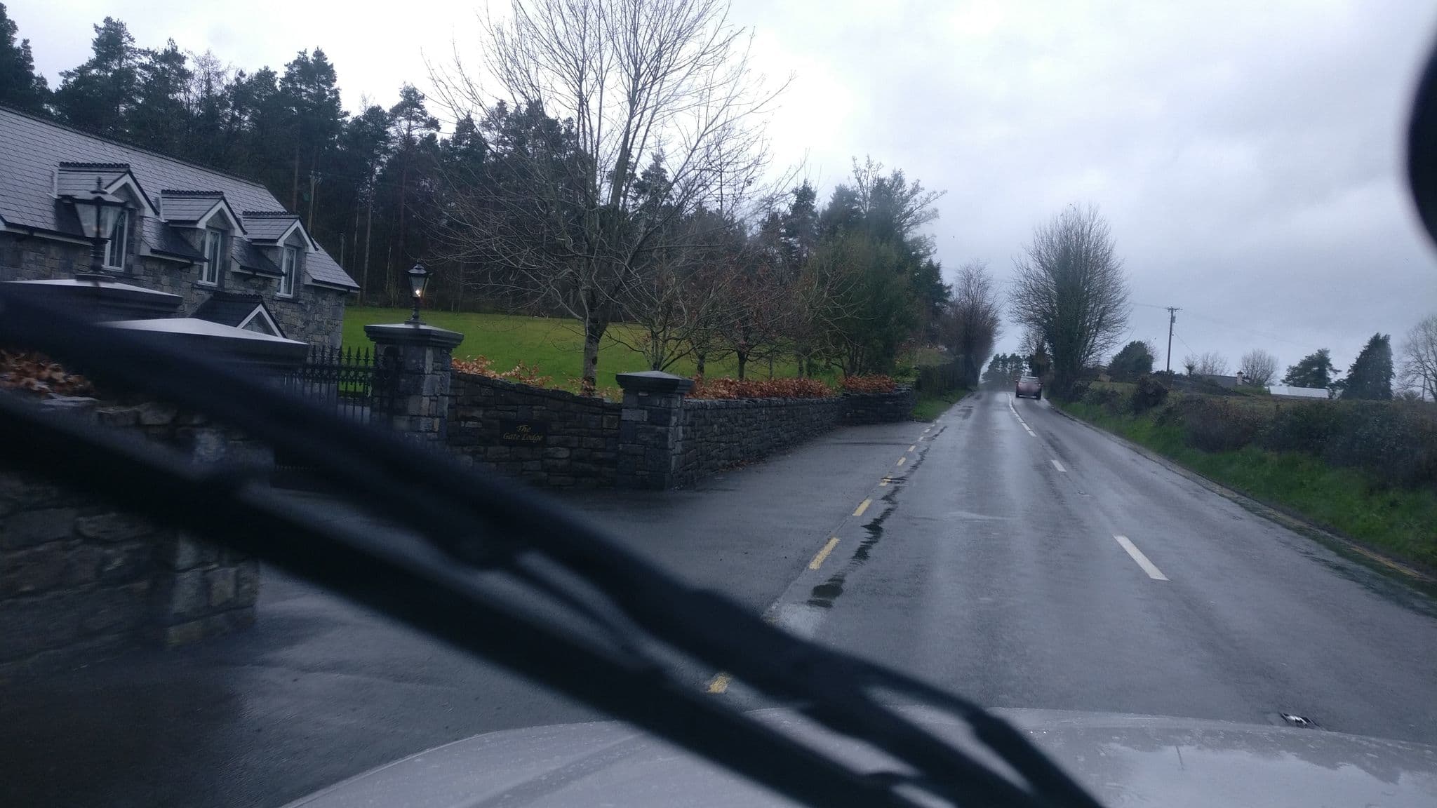 Street view near Gate Lodge B&b, Portumna — © mapillary_service (CC BY-SA · Mapillary)