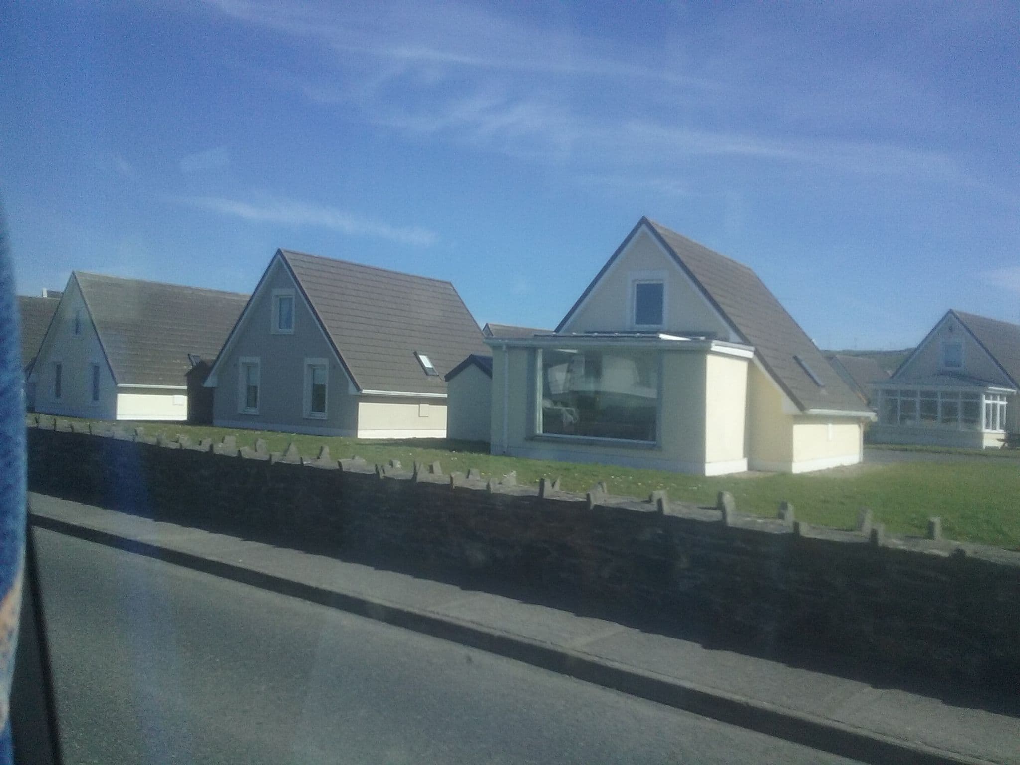 Street view near Cois Farraige, Ennistimon — © tshedy (CC BY-SA · Mapillary)