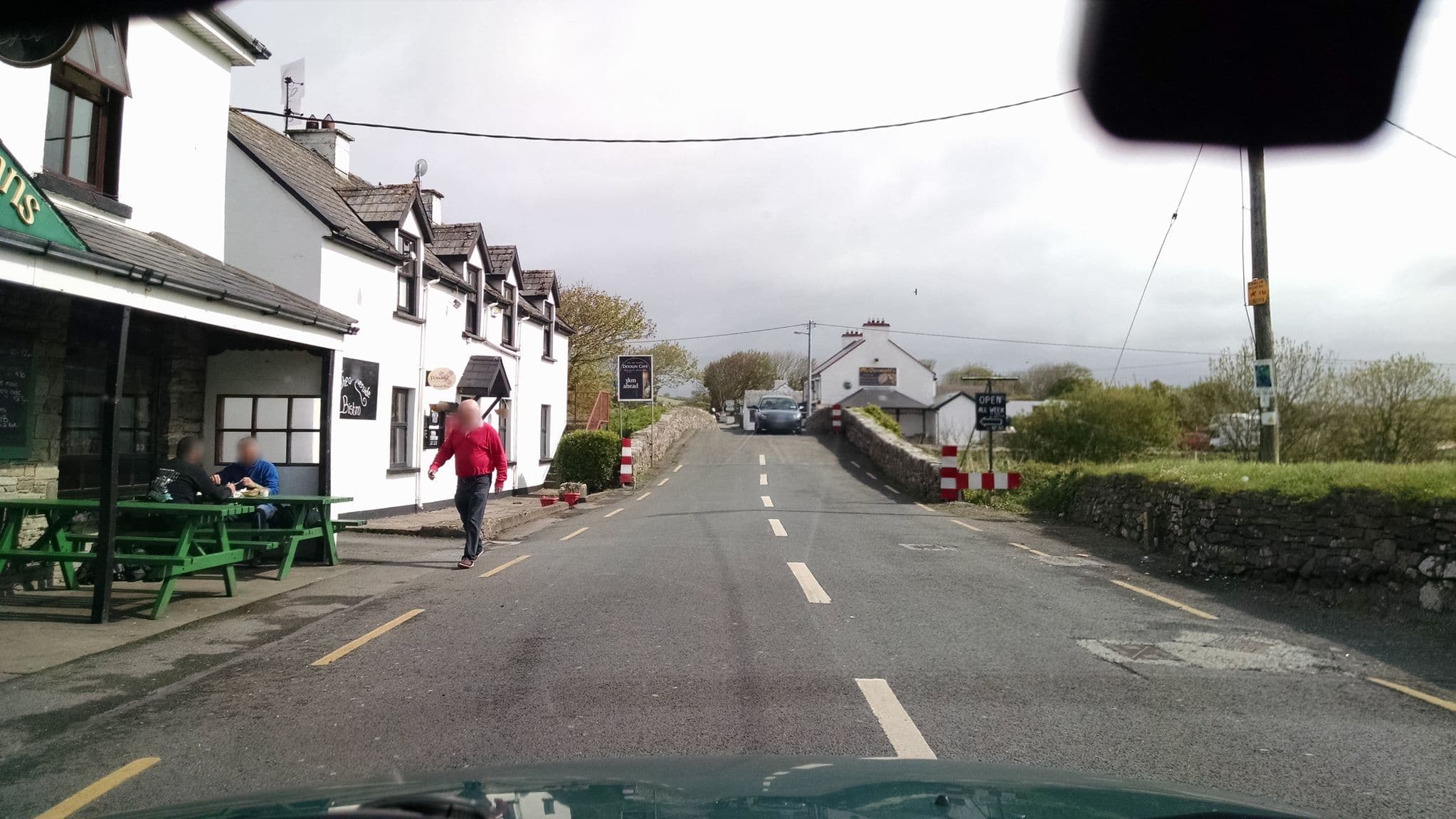 Street view near McGanns Pub B & B, Ennistimon — © stephanep (CC BY-SA · Mapillary)