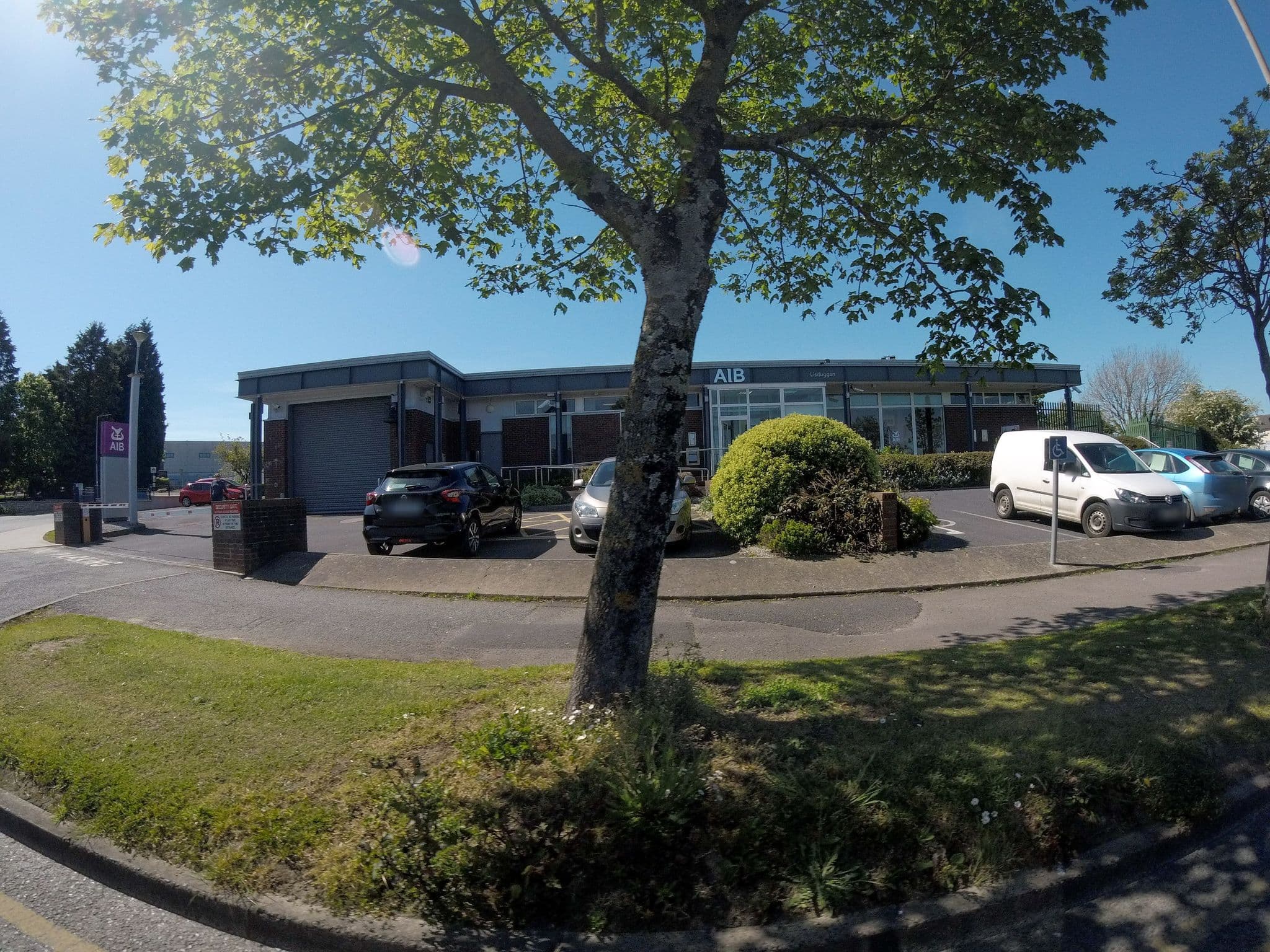 Street view near St. Joseph's, Waterford — © dave683 (CC BY-SA · Mapillary)