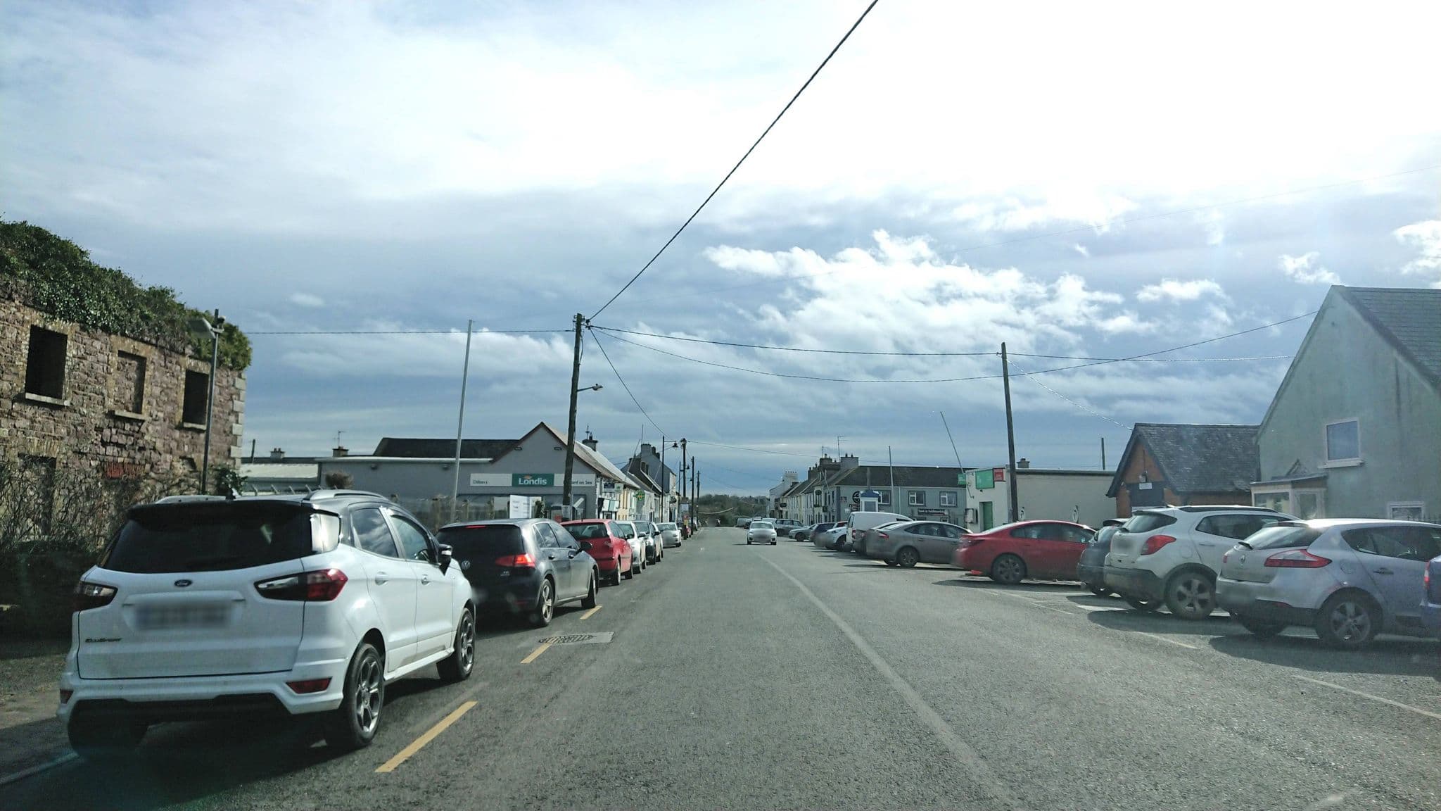 Street view near Grange Court Holiday Cottages, Dunmore East — © dave683 (CC BY-SA · Mapillary)