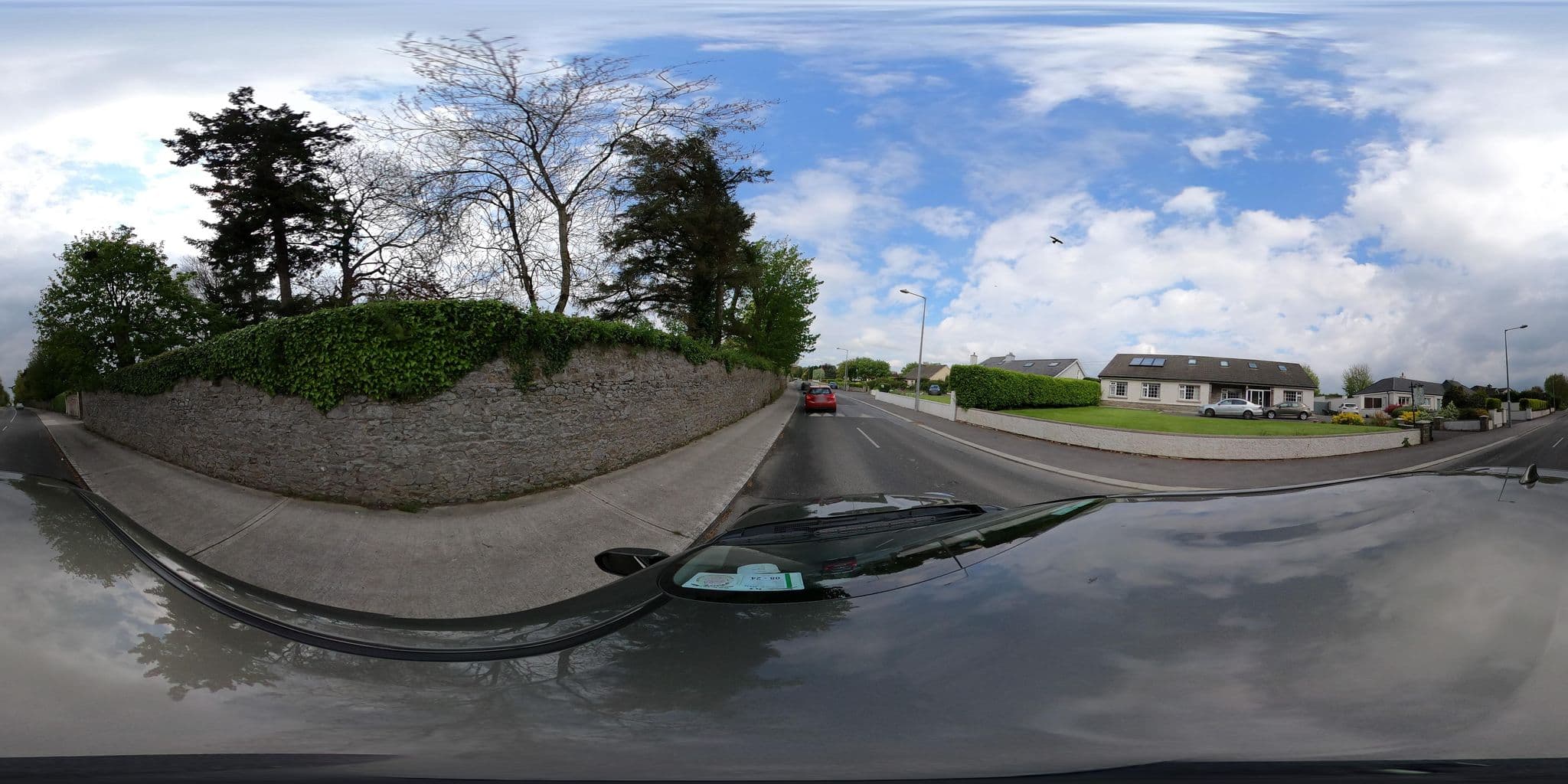 Street view near Benuala, Cluain Meala — © annekaro (CC BY-SA · Mapillary)