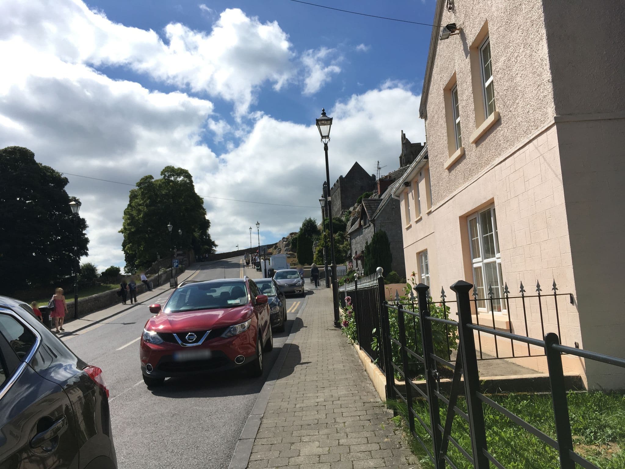 Street view near Joy's Rockside House B&B, Cashel — © southglos (CC BY-SA · Mapillary)