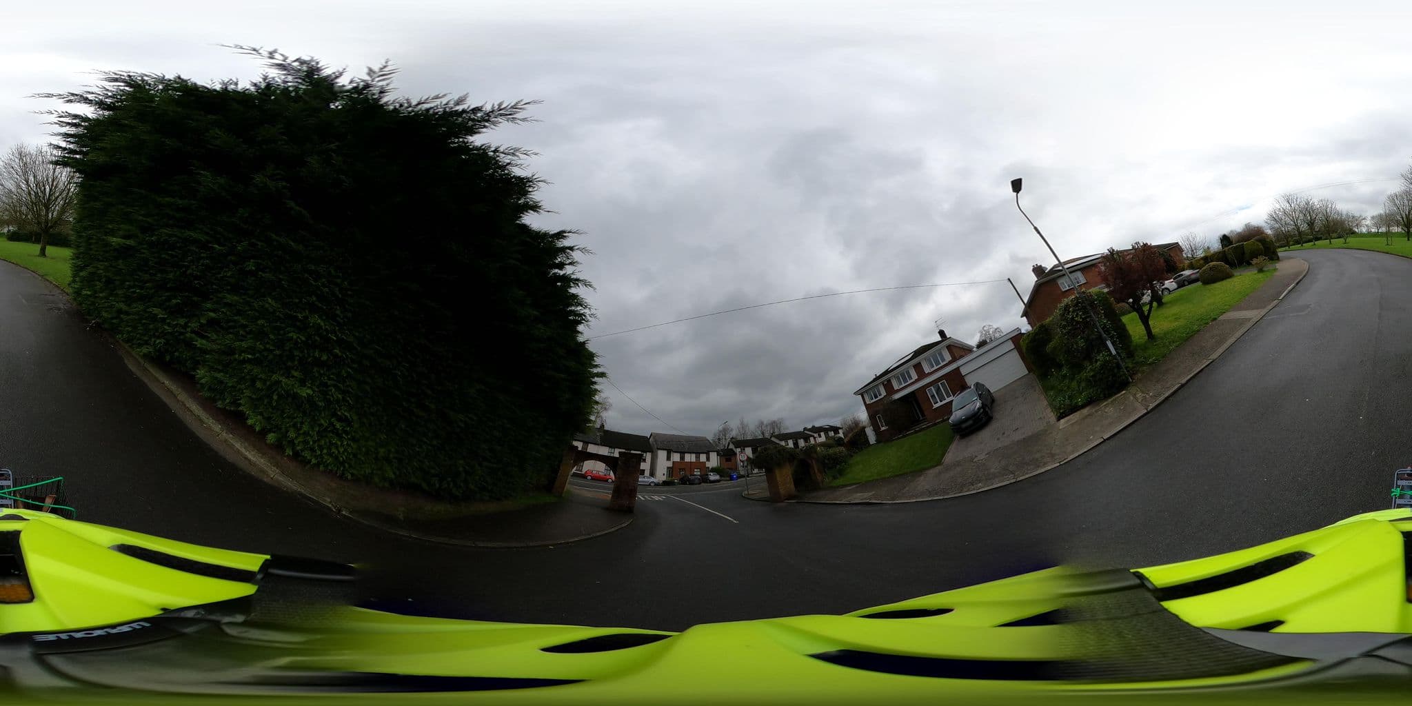 Street view near Cleere's queenbridge B&B, Kilkenny — © annekaro (CC BY-SA · Mapillary)