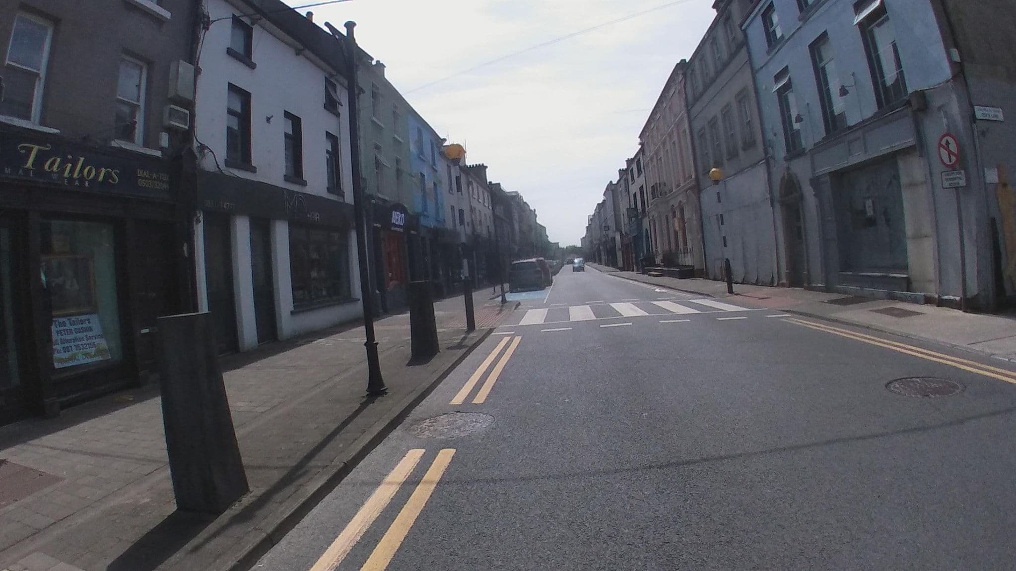 Street view near Courthouse Hotel, Carlow — © annekaro (CC BY-SA · Mapillary)
