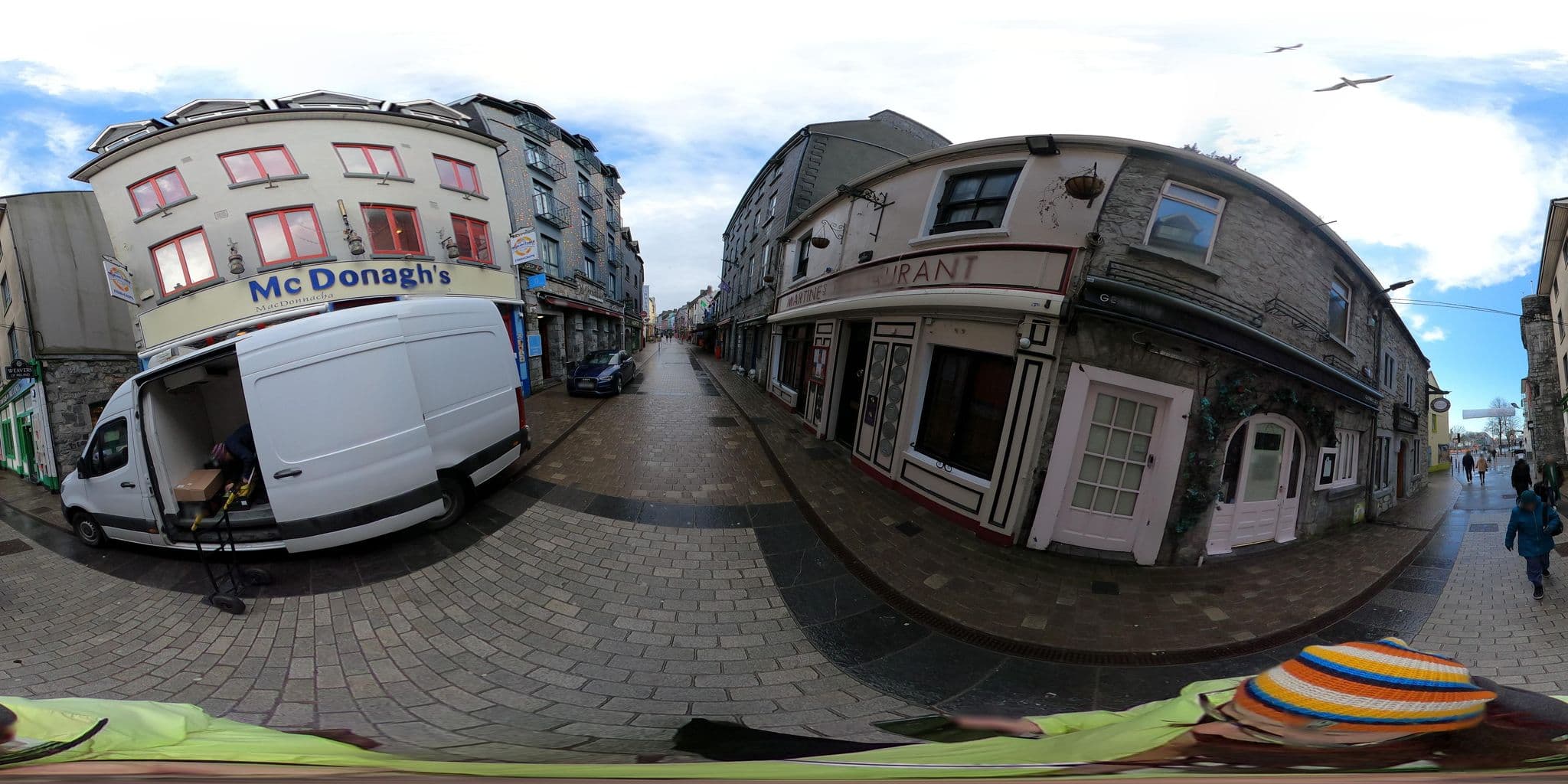 Street view near Barnacles Hostel, Galway — © annekaro (CC BY-SA · Mapillary)