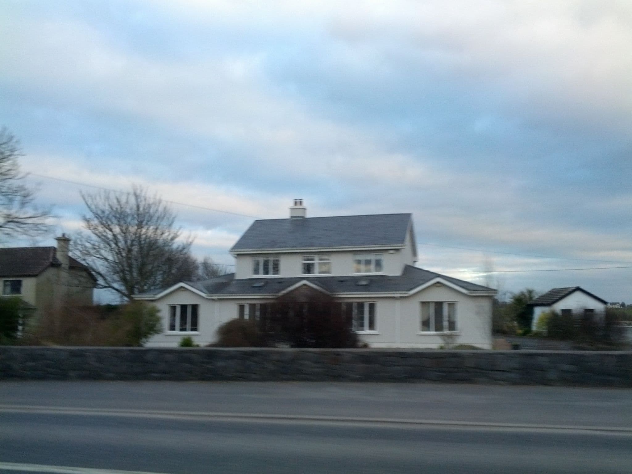 Street view near Castlegrove House B&B, Claregalway — © dacor (CC BY-SA · Mapillary)