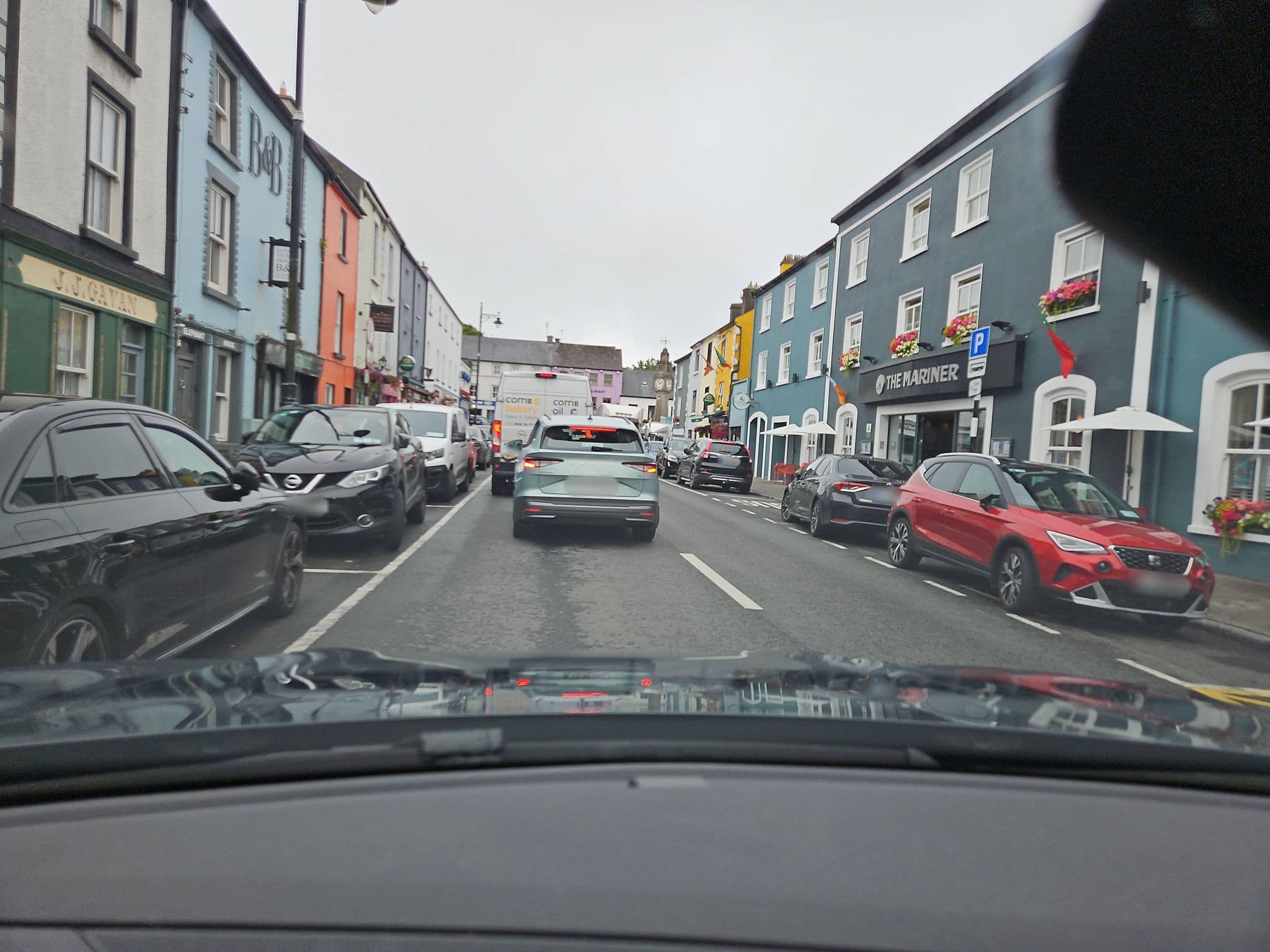 Street view near The Mariner Hotel, Westport — © toho (CC BY-SA · Mapillary)