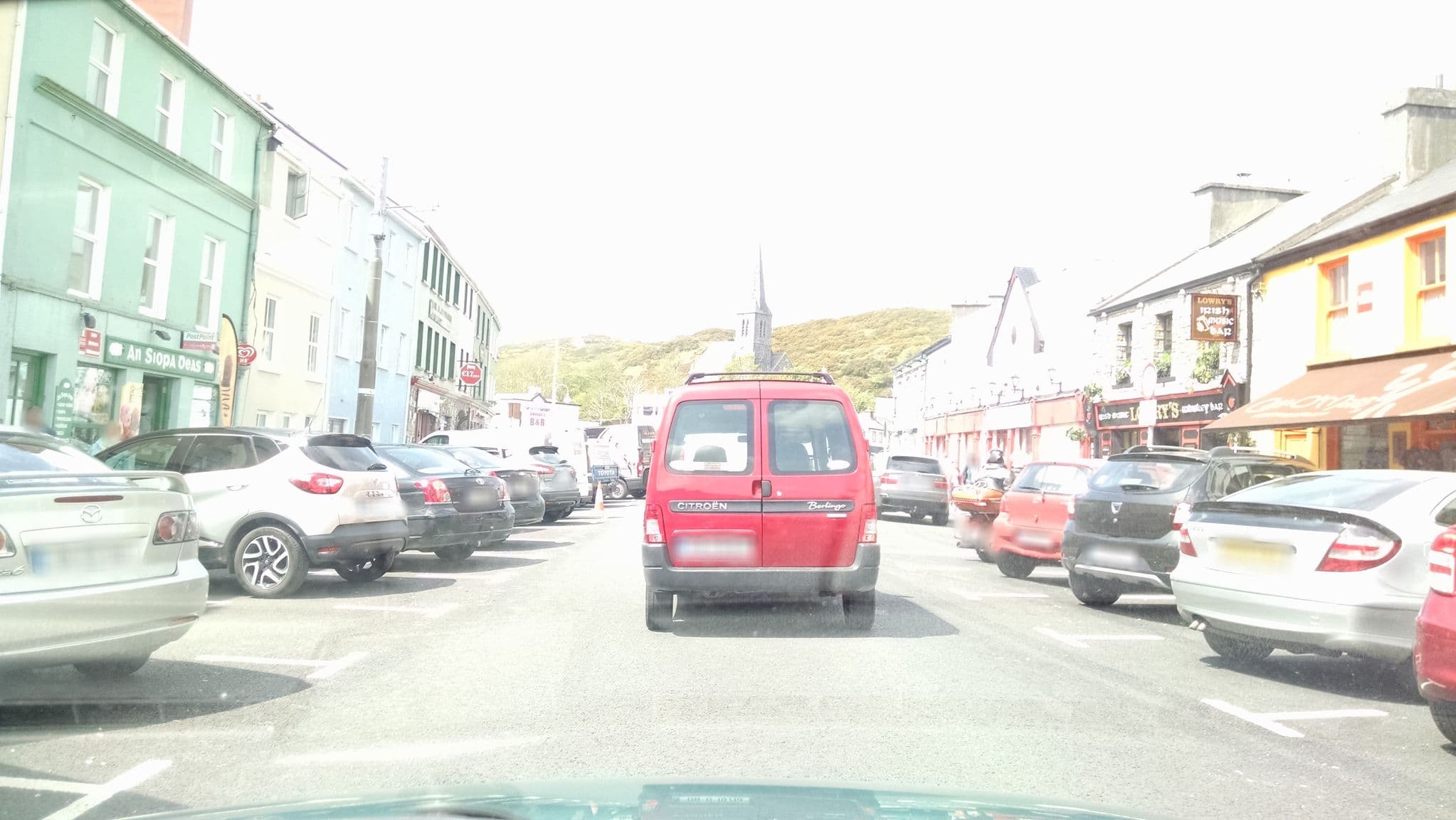 Street view near Atlantic Coast Hotel, Clifden — © stephanep (CC BY-SA · Mapillary)