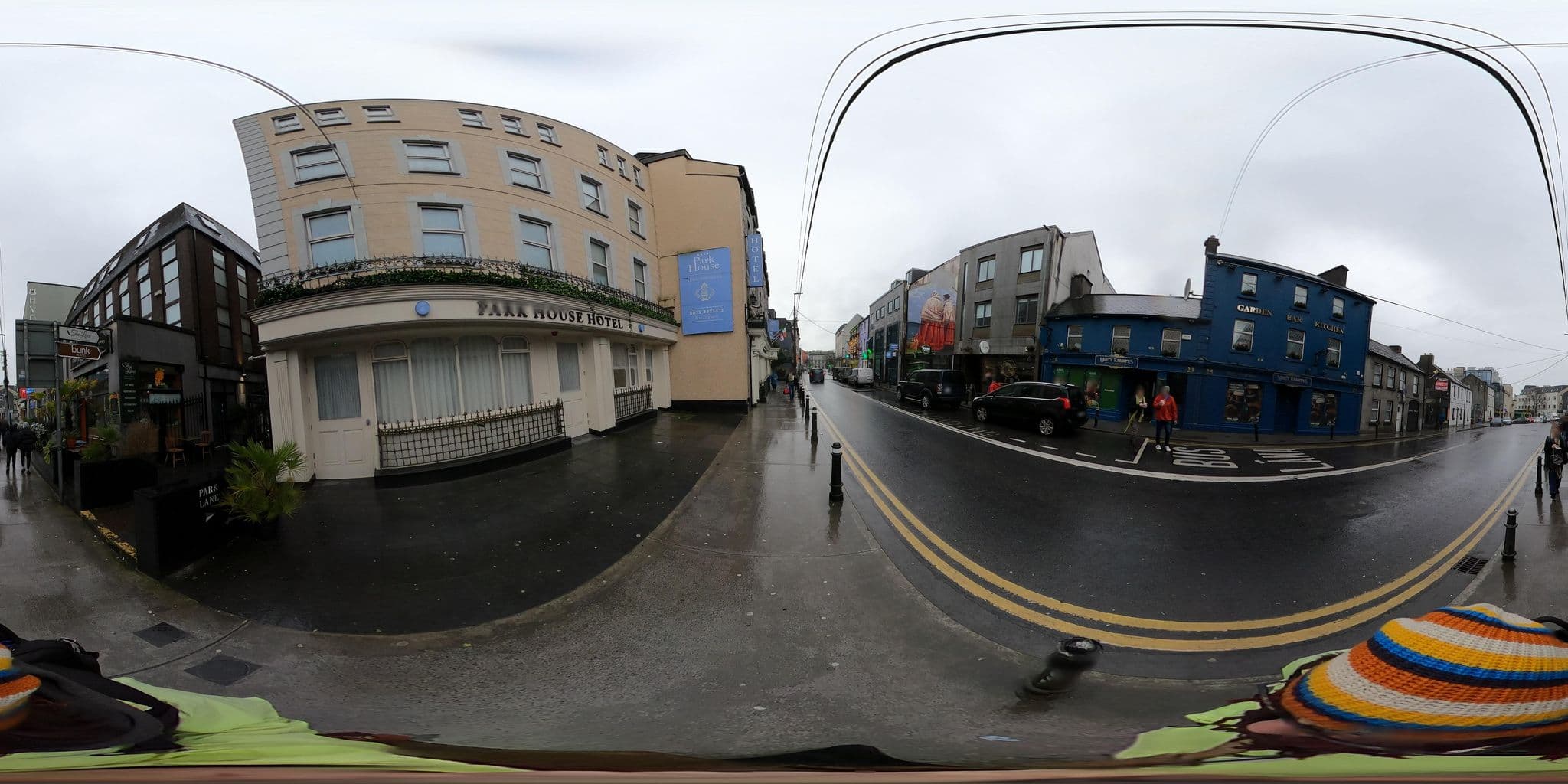 Street view near Kinley Eyre Youth Hostel, Galway — © annekaro (CC BY-SA · Mapillary)
