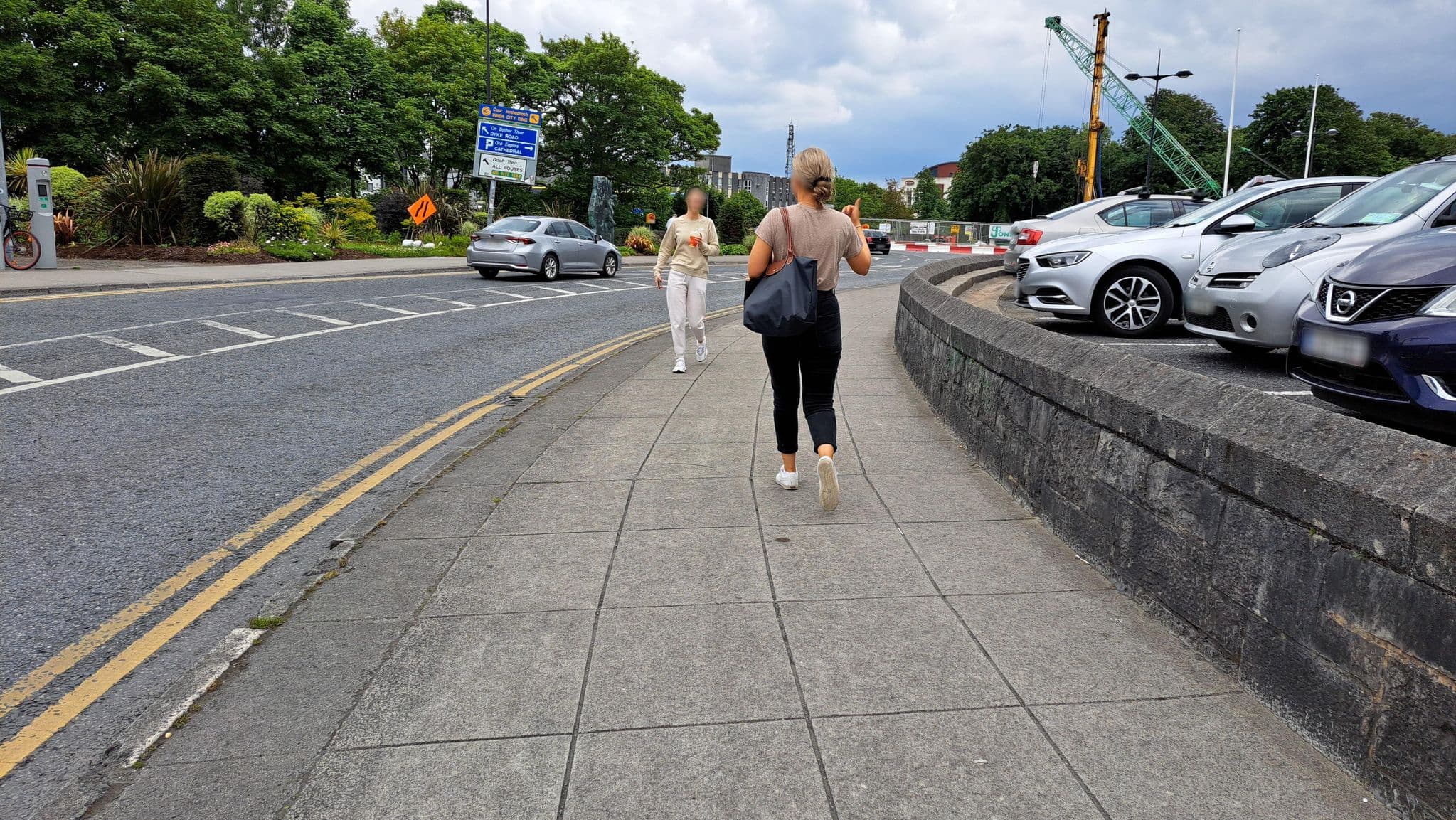 Street view near 7 Earls Island, Galway — © DeeMcH (CC BY-SA · Mapillary)