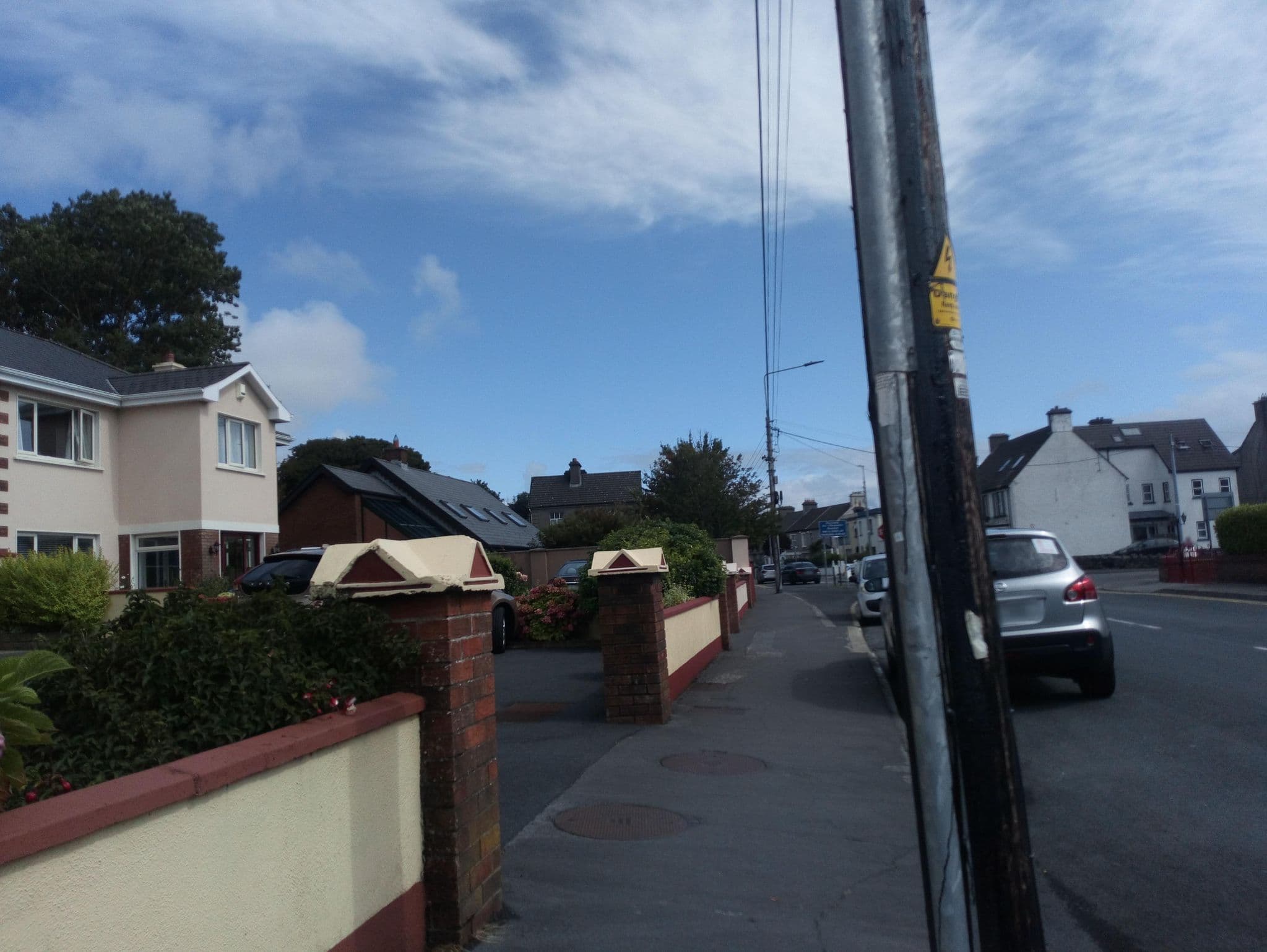 Street view near Darcy's B&B, Galway — © jefkine (CC BY-SA · Mapillary)