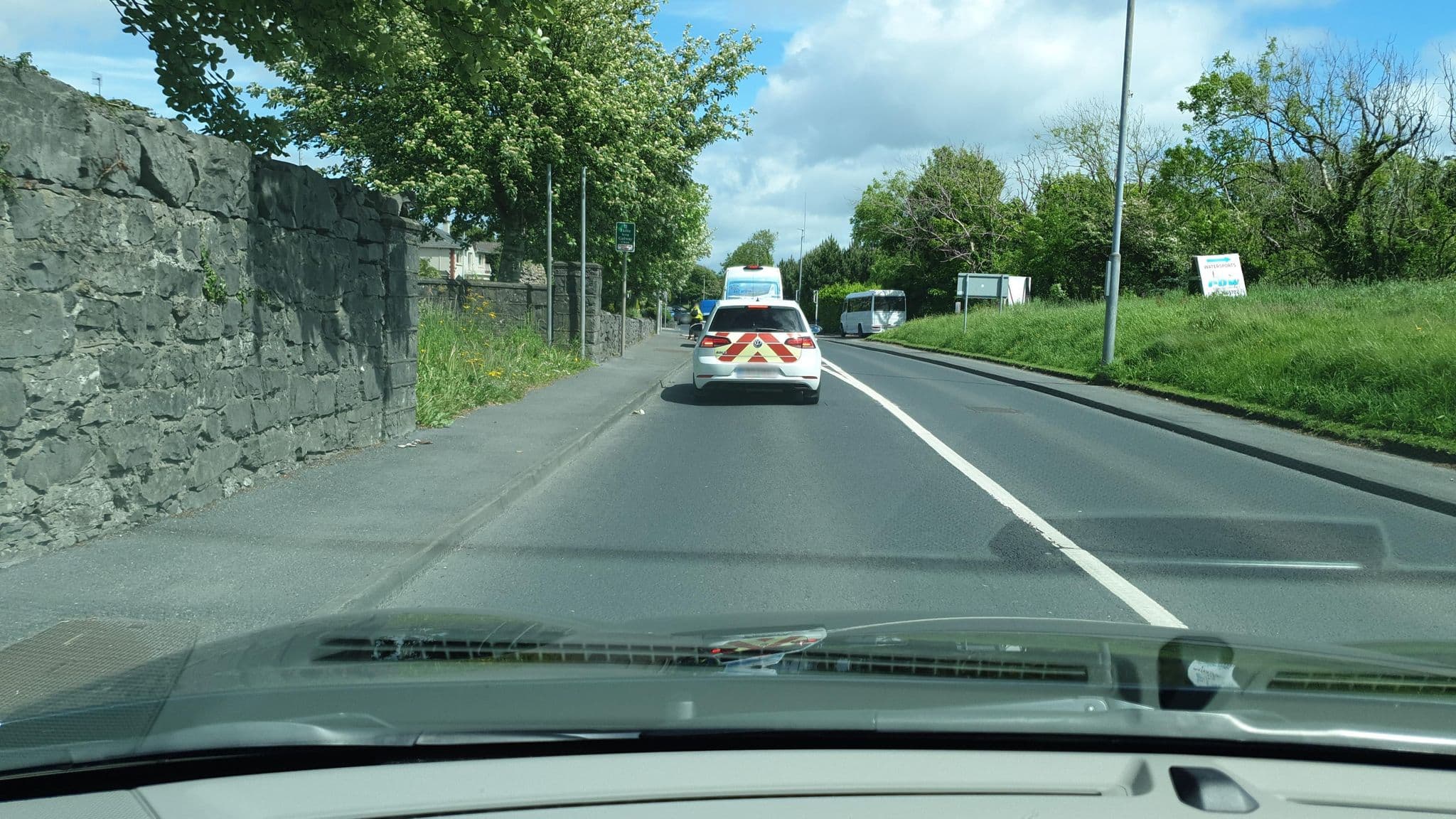 Street view near Summerville B&B, Bearna — © yannakis (CC BY-SA · Mapillary)