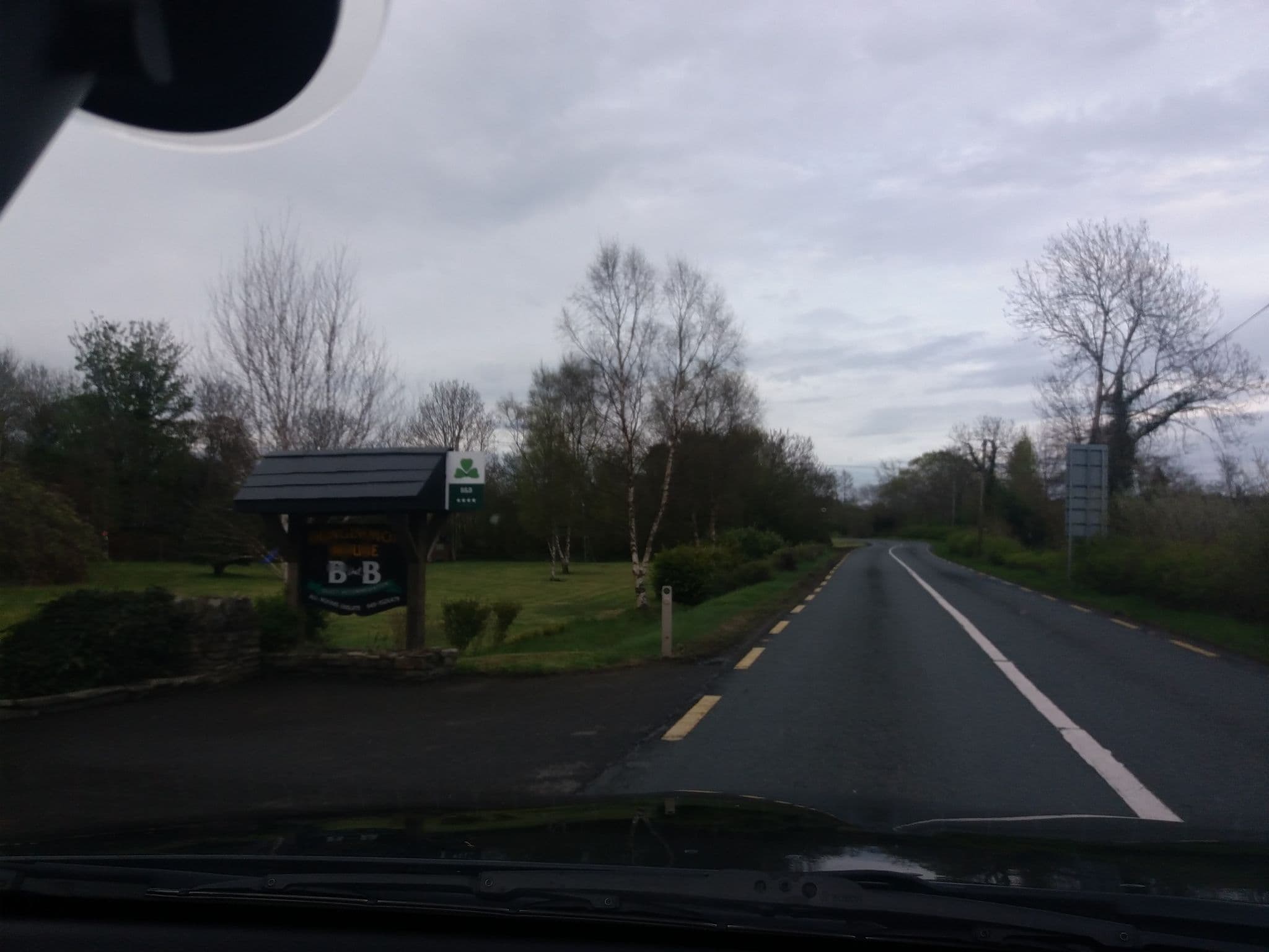Street view near Dungimmon House, Ballyconnell — © tshedy (CC BY-SA · Mapillary)