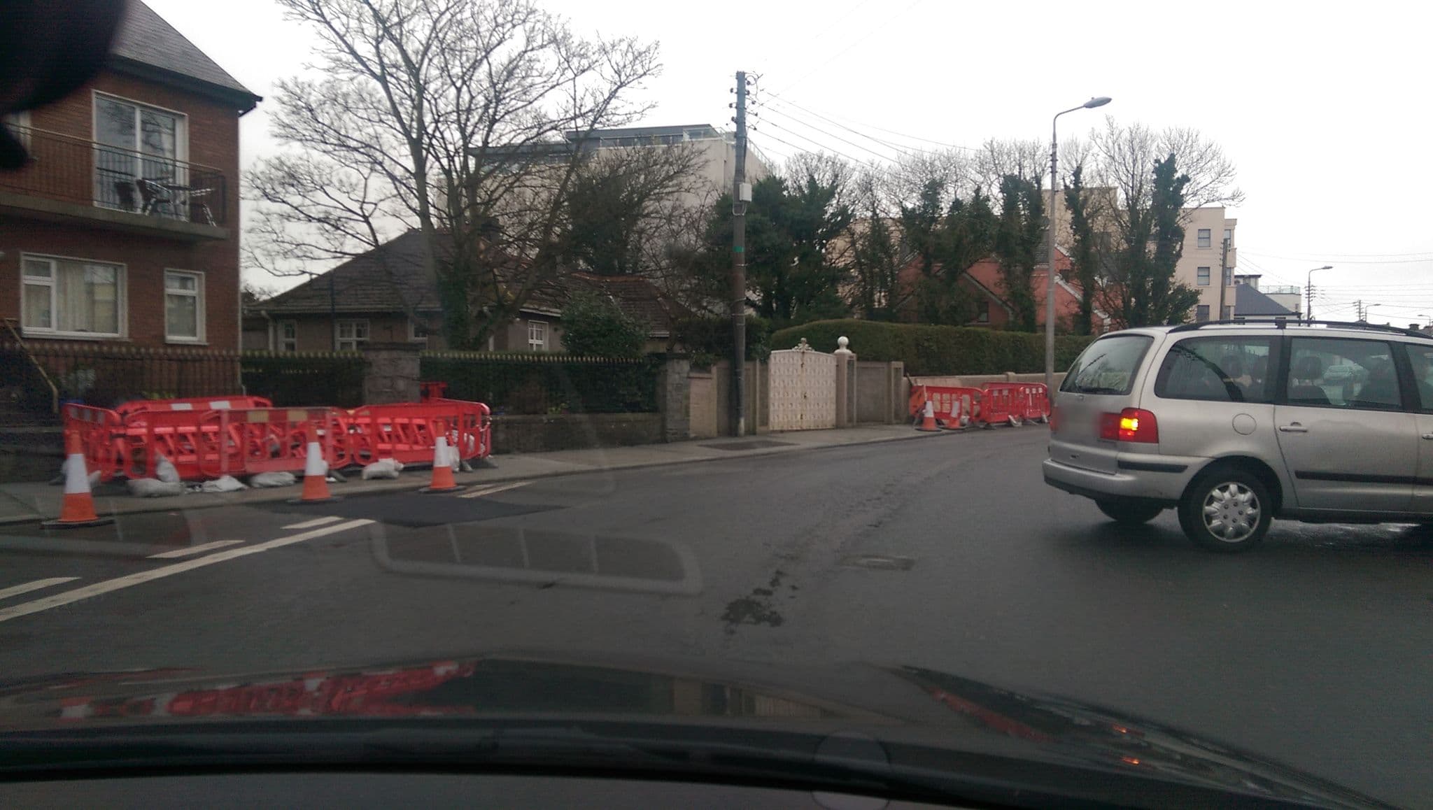Street view near Grattan House Holiday Apartments, Galway — © dacor (CC BY-SA · Mapillary)