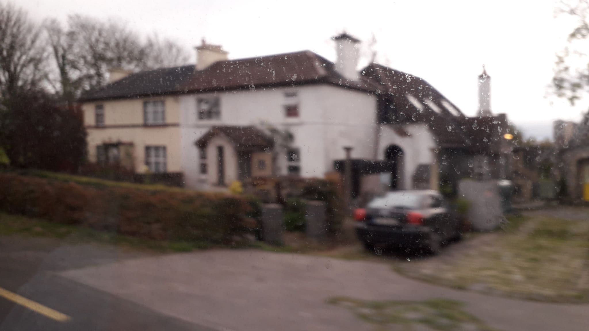 Street view near Ronan's Cottage, Gort — © lineo (CC BY-SA · Mapillary)