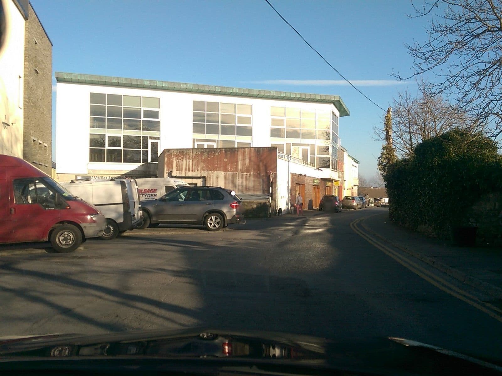 Street view near Galway Oyster Hotel, Oranmore — © dacor (CC BY-SA · Mapillary)