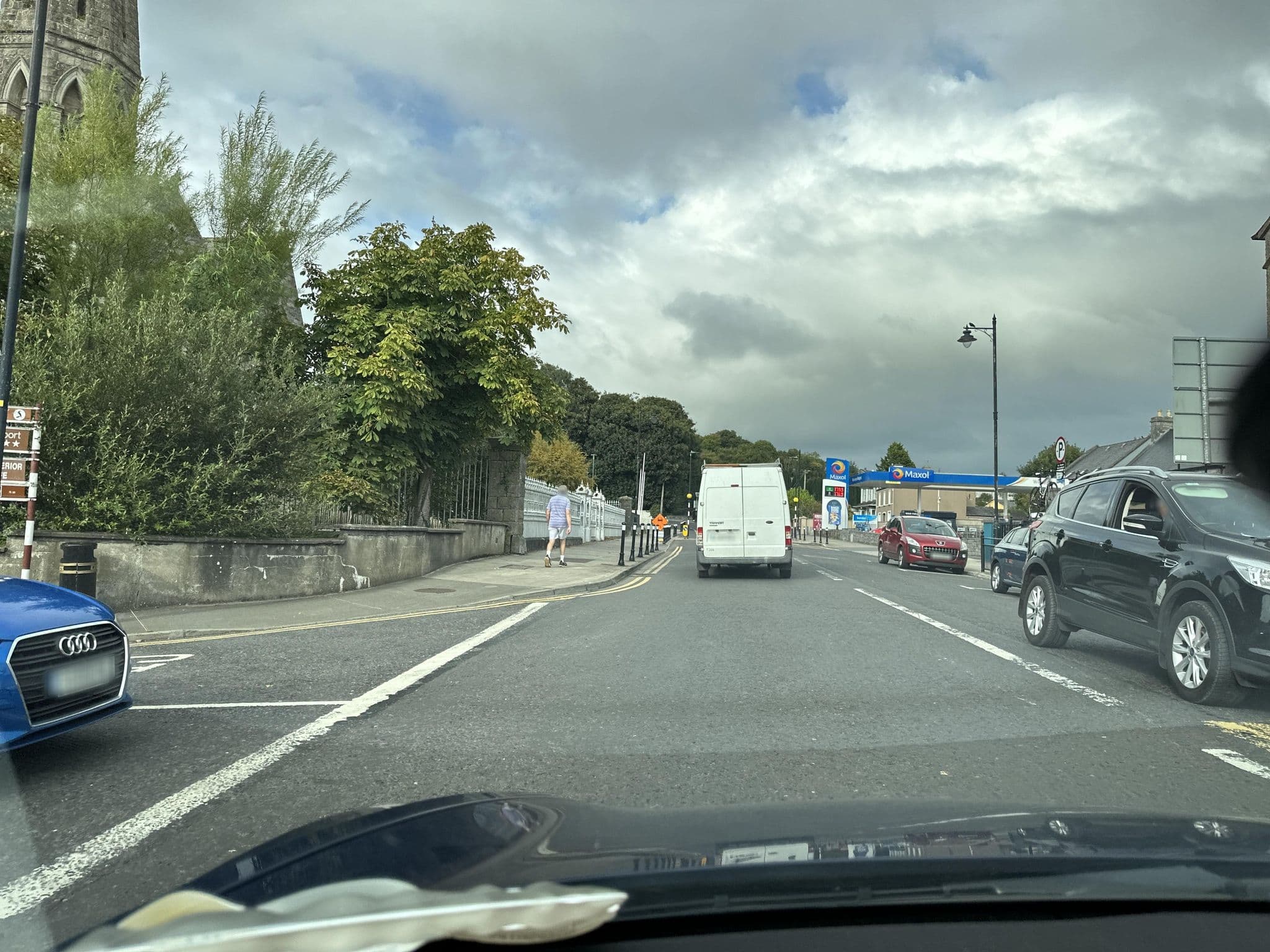Street view near Crúic Pádraig, Westport — © mackerski (CC BY-SA · Mapillary)
