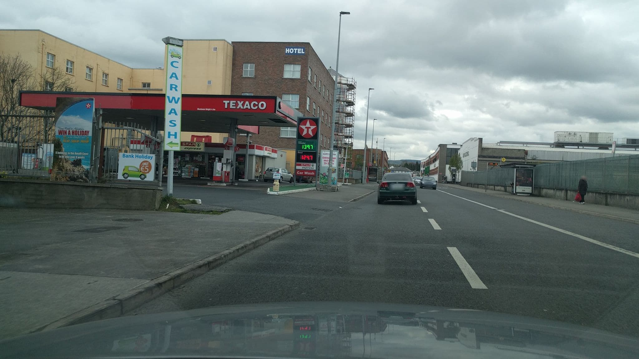 Street view near Best Western Clondalkin Towers Hotel, Clondalkin — © imapthestigmatised (CC BY-SA · Mapillary)