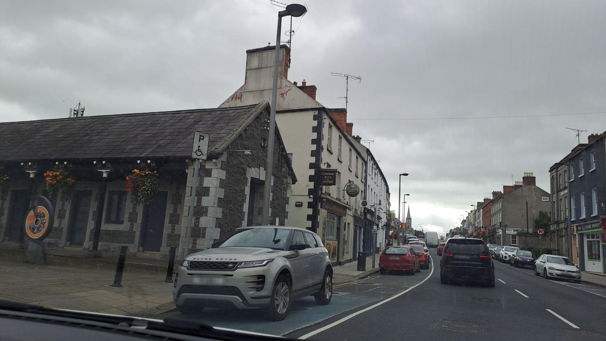 Street view near Nuremore Hotel & Country Club, Carrickmacross — © EmLS (CC BY-SA · Mapillary)
