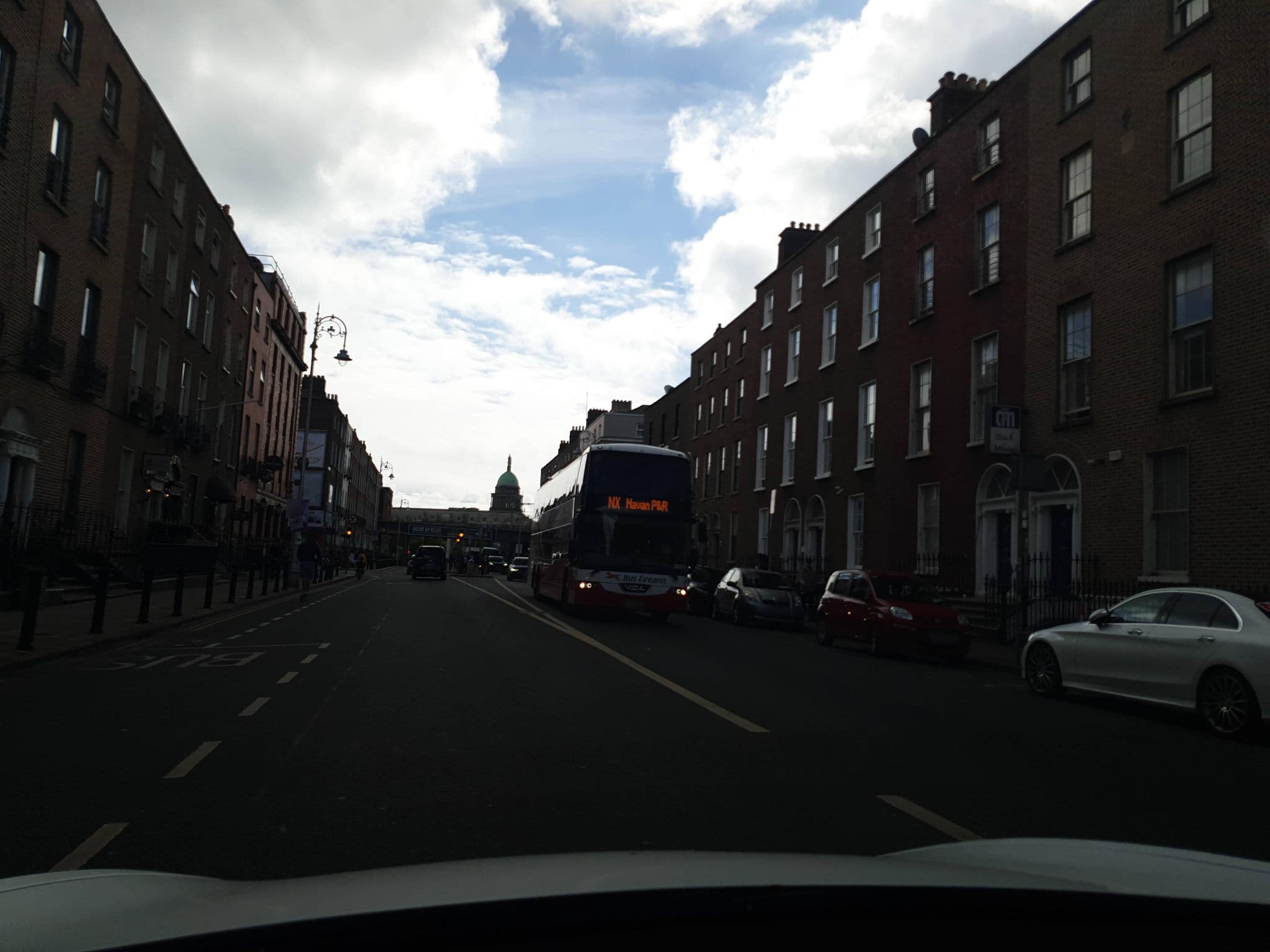 Street view near Amberley House Hotel, Fairview — © yannakis (CC BY-SA · Mapillary)