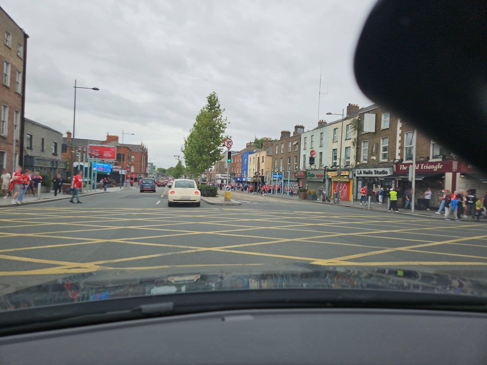 Street view near Dublin Central Suites, Drumcondra — © toho (CC BY-SA · Mapillary)