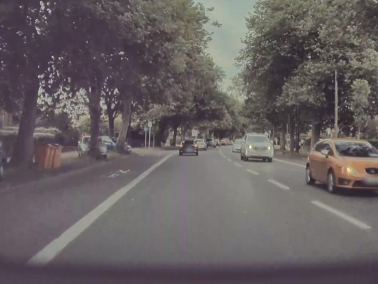 Street view near ABC Guesthouse, Drumcondra — © tumblecow (CC BY-SA · Mapillary)
