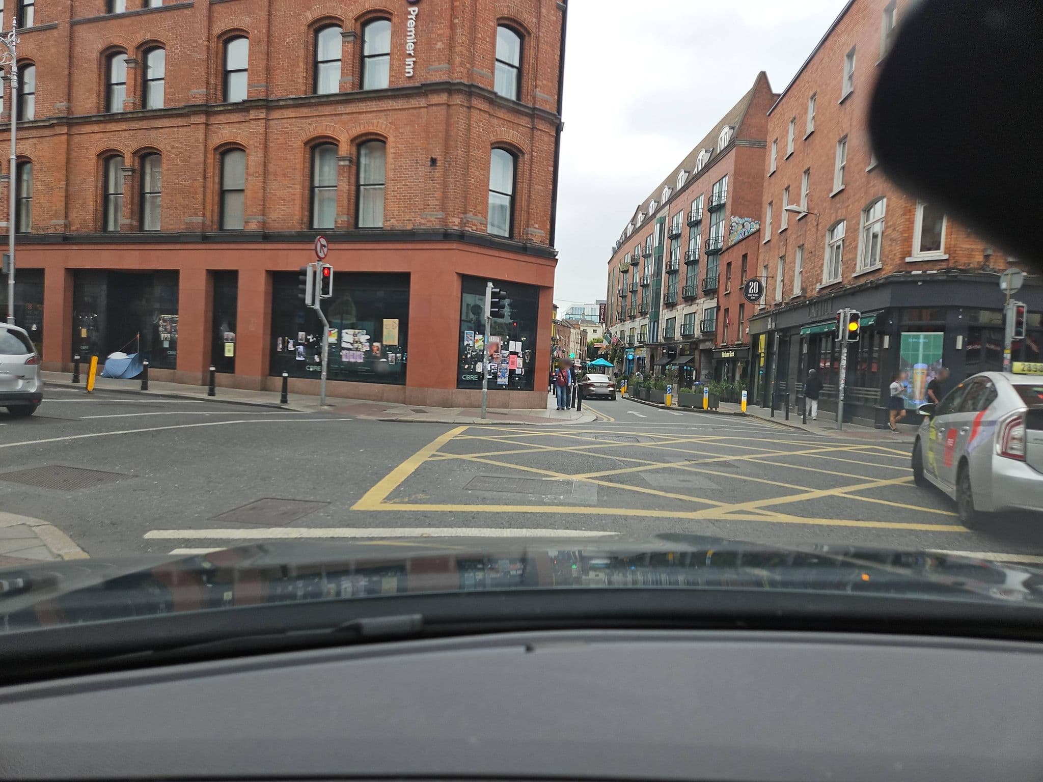 Street view near The Snug Guesthouse, Dublin — © toho (CC BY-SA · Mapillary)