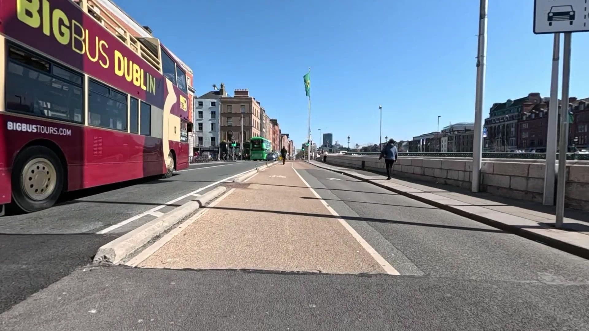 Street view near Ormonde Hotel, Dublin — © tamagusko (CC BY-SA · Mapillary)