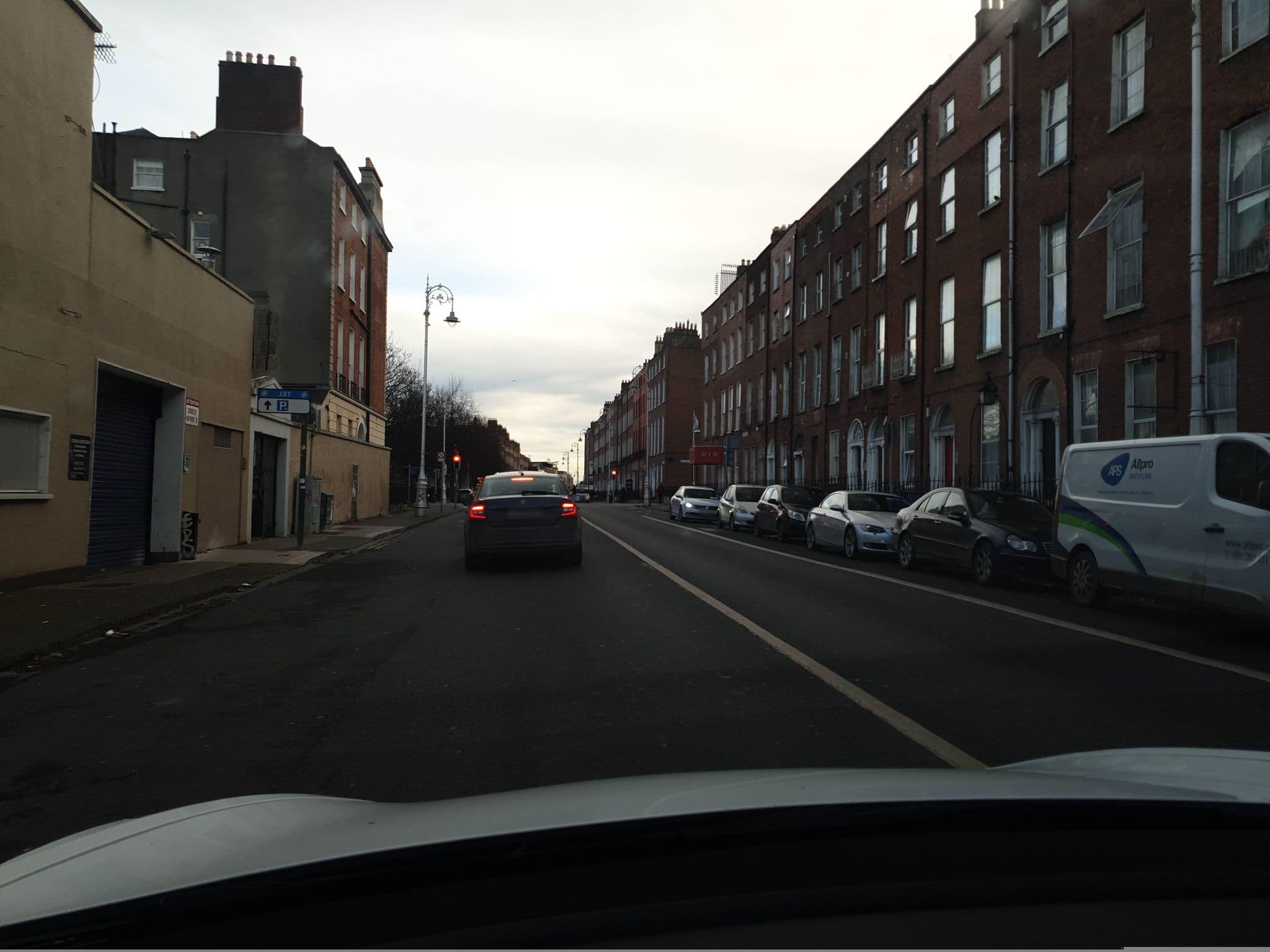Street view near The Travel Inn Dublin, Drumcondra — © yannakis (CC BY-SA · Mapillary)