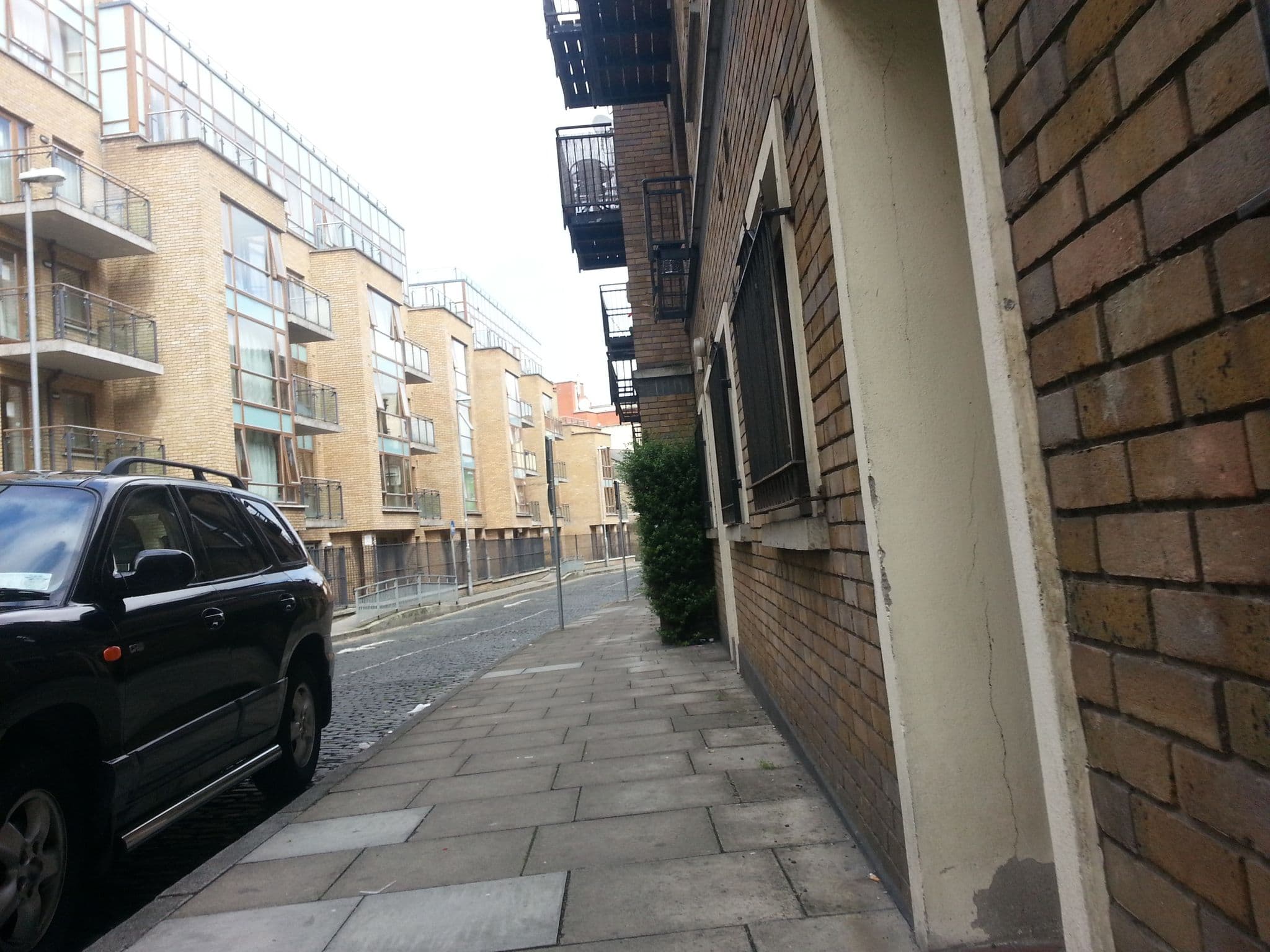 Street view near 37 St. Augustine St., Rialto — © pbb (CC BY-SA · Mapillary)