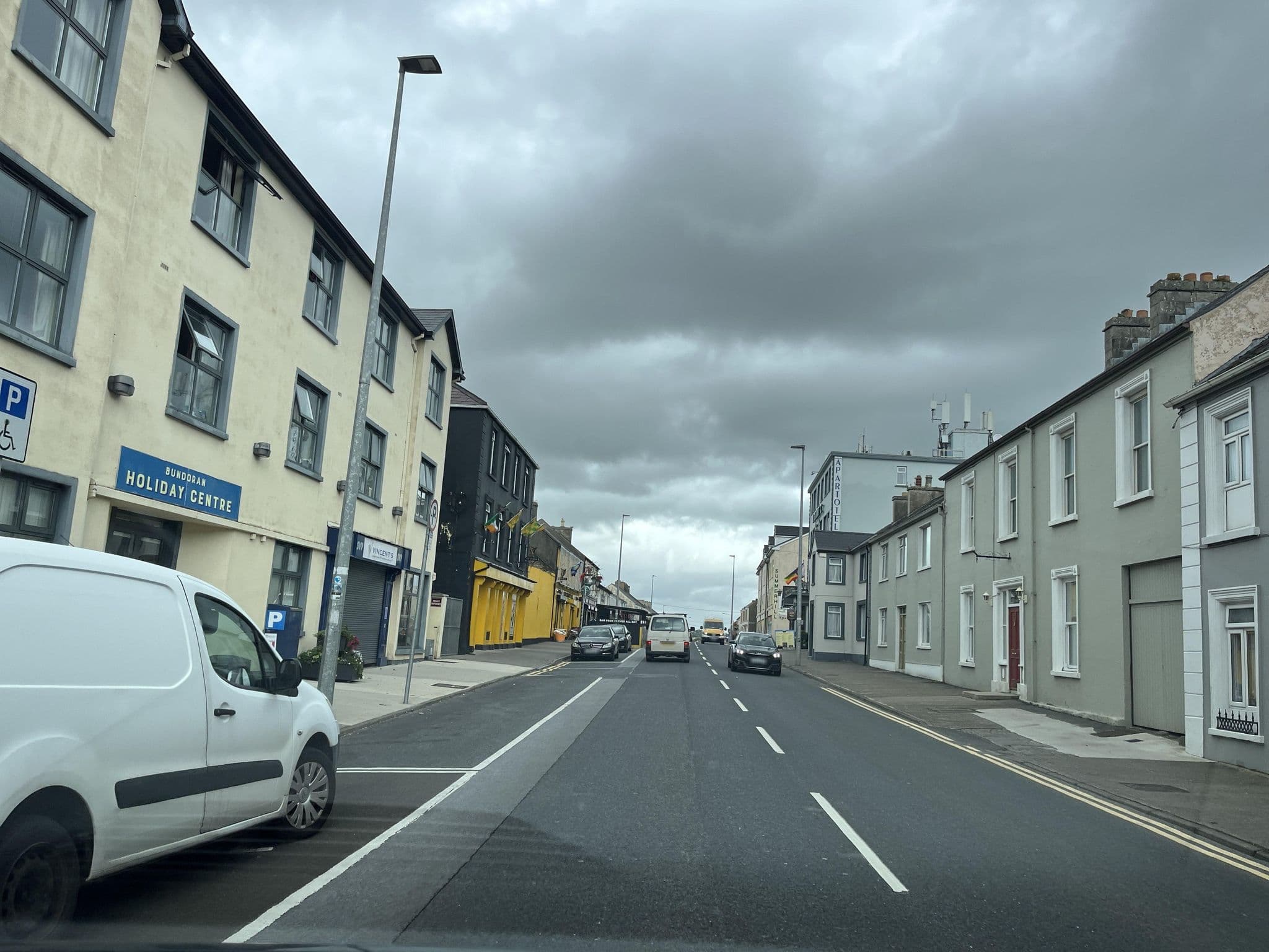 Street view near Bank House Guesthouse, Bundoran — © noelb (CC BY-SA · Mapillary)