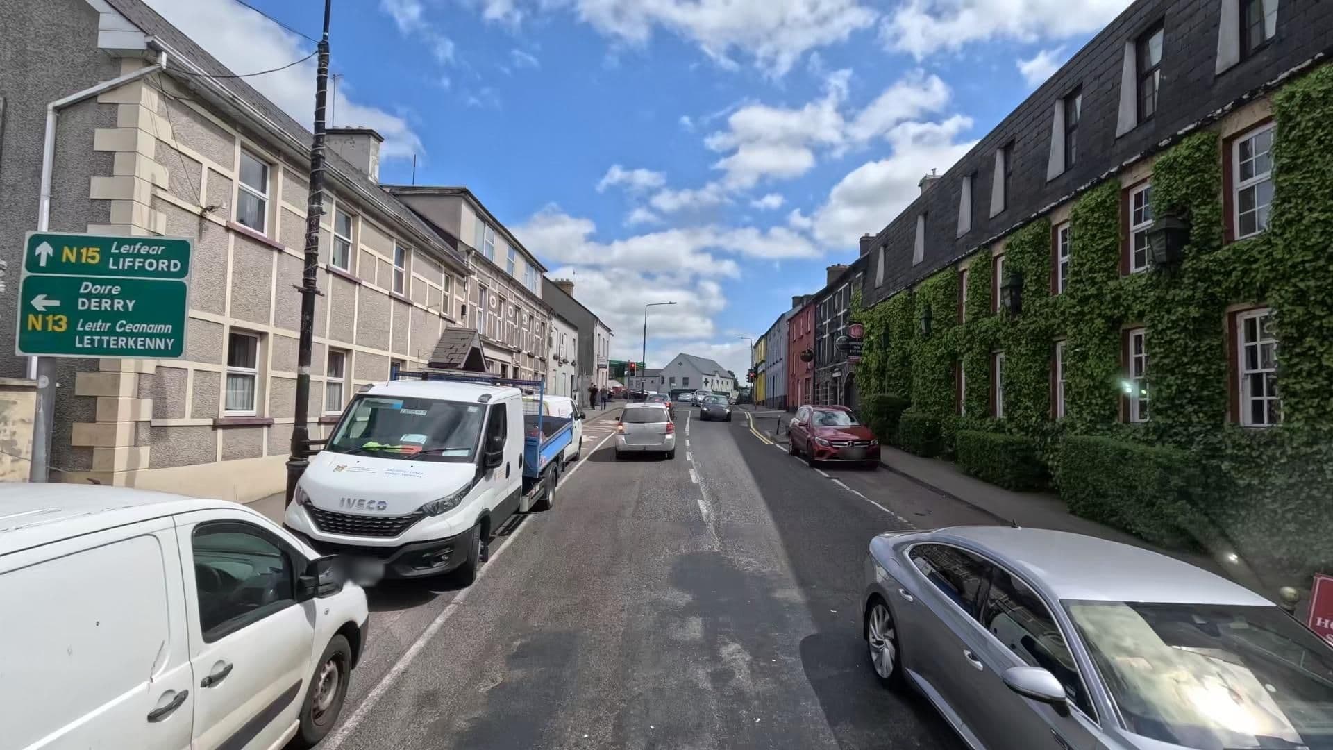 Street view near Kees Hotel and Leisure Club, Ballybofey — © bct (CC BY-SA · Mapillary)