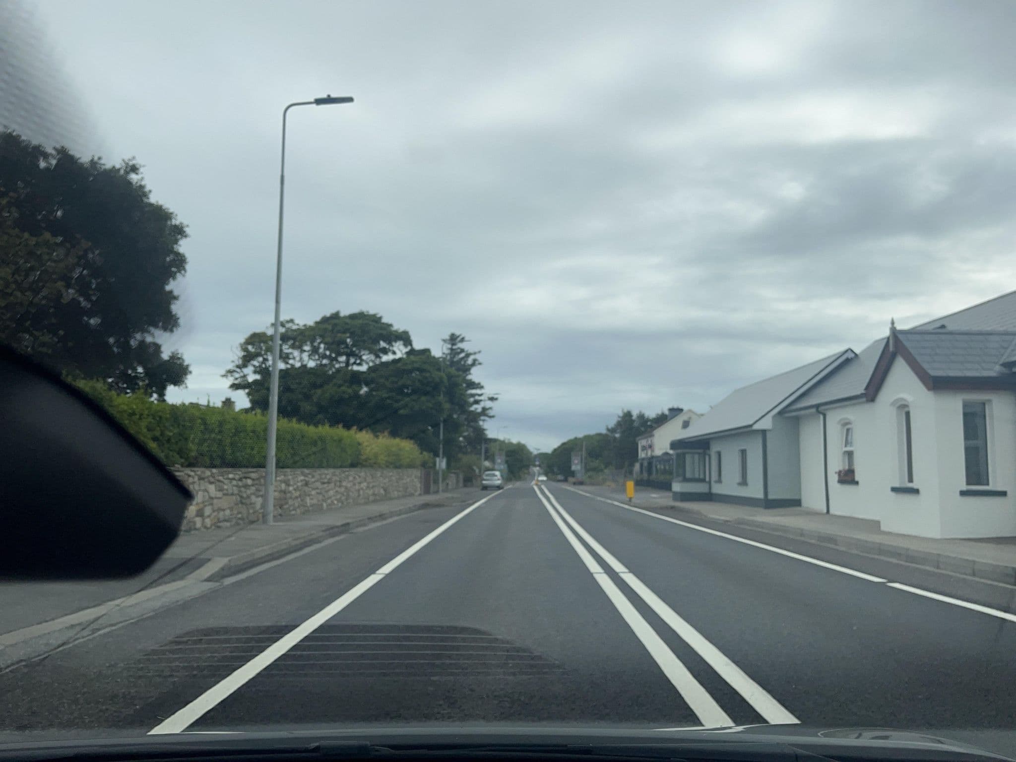 Street view near Slievebawn Accommodation, Kinlough — © noelb (CC BY-SA · Mapillary)