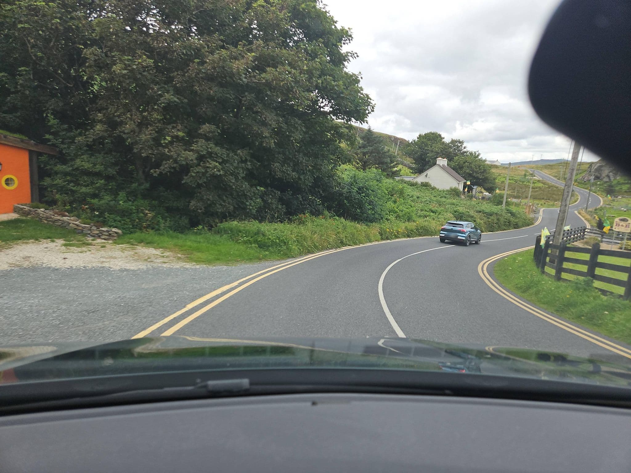 Street view near Driftwood Cottage, Killybegs — © toho (CC BY-SA · Mapillary)